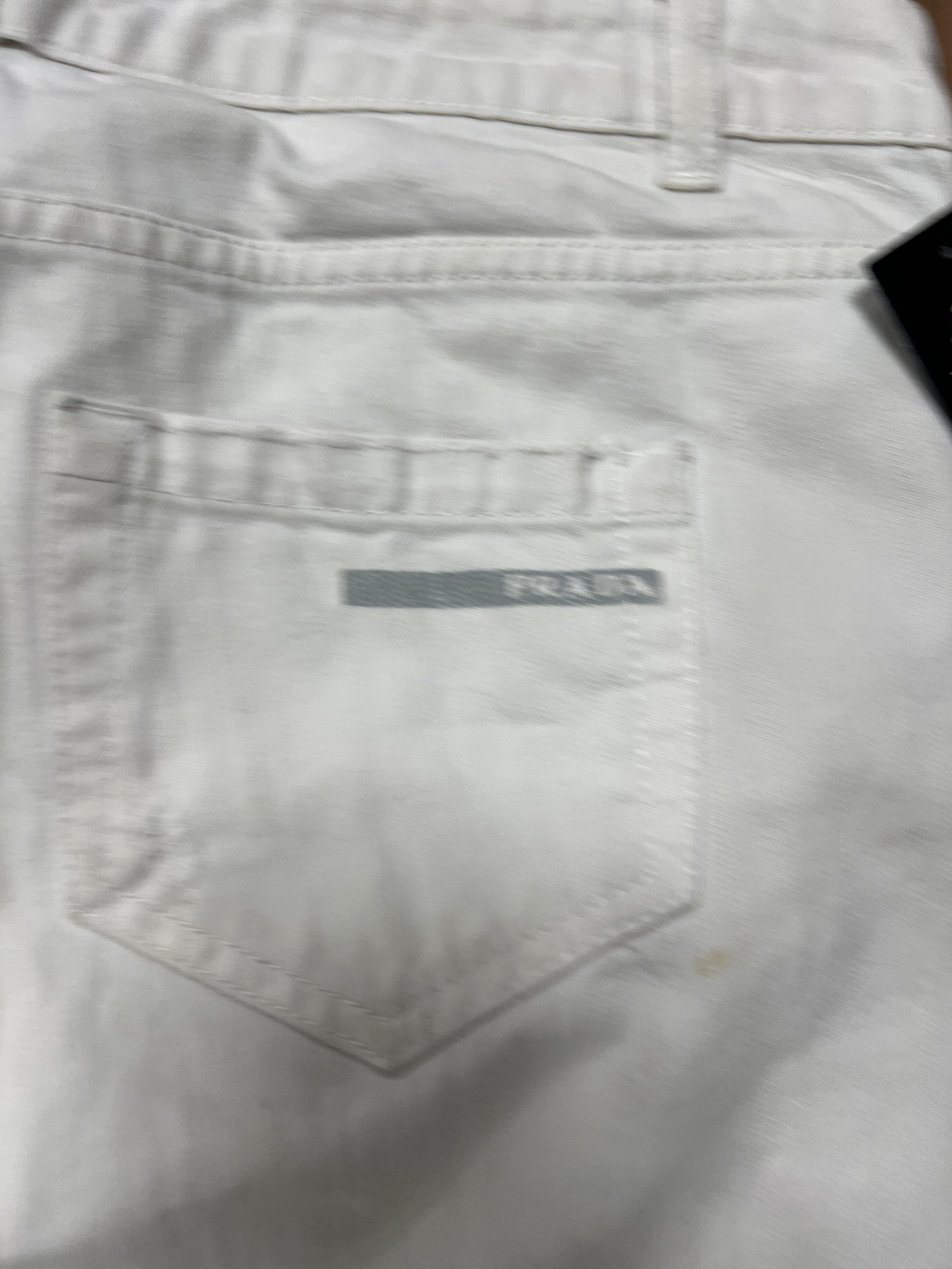 Prada White Pants🙋‍♀️ (30x30)