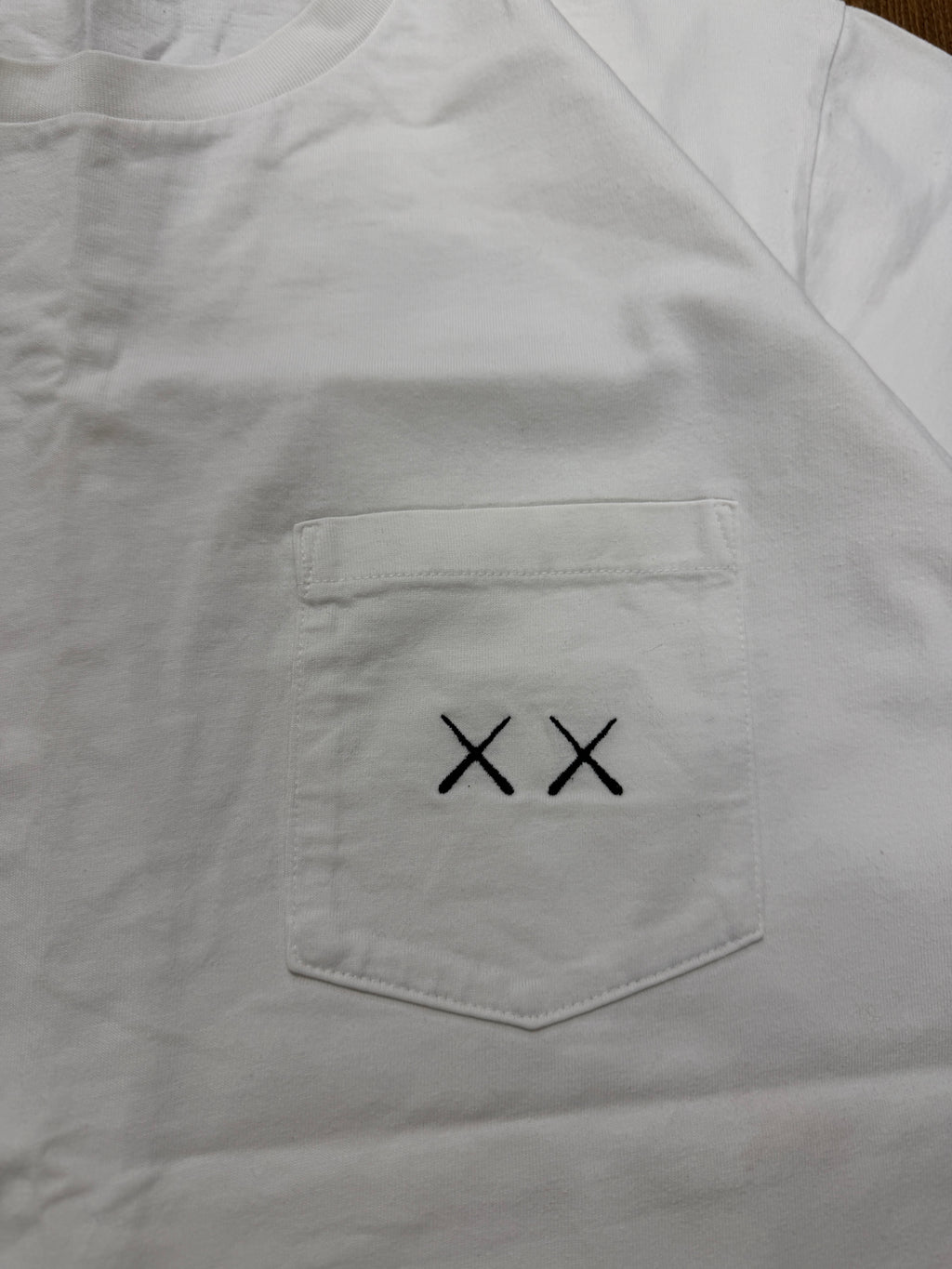 Kaws x Uniqlo Tee (L/XL)