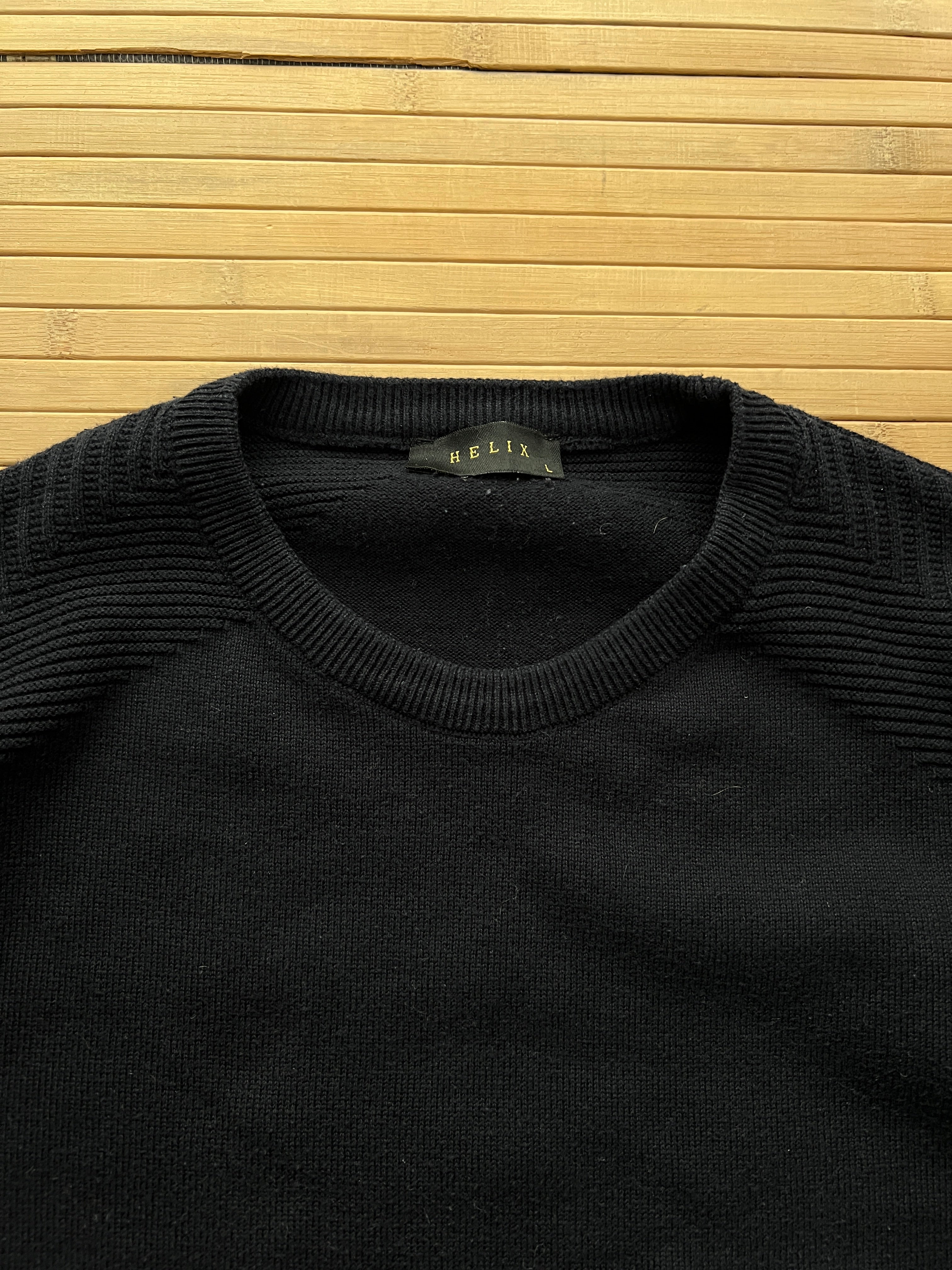 Helix Knit Sweater (L)