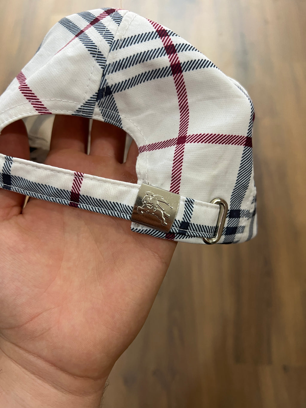 Burberry Hat (one size)