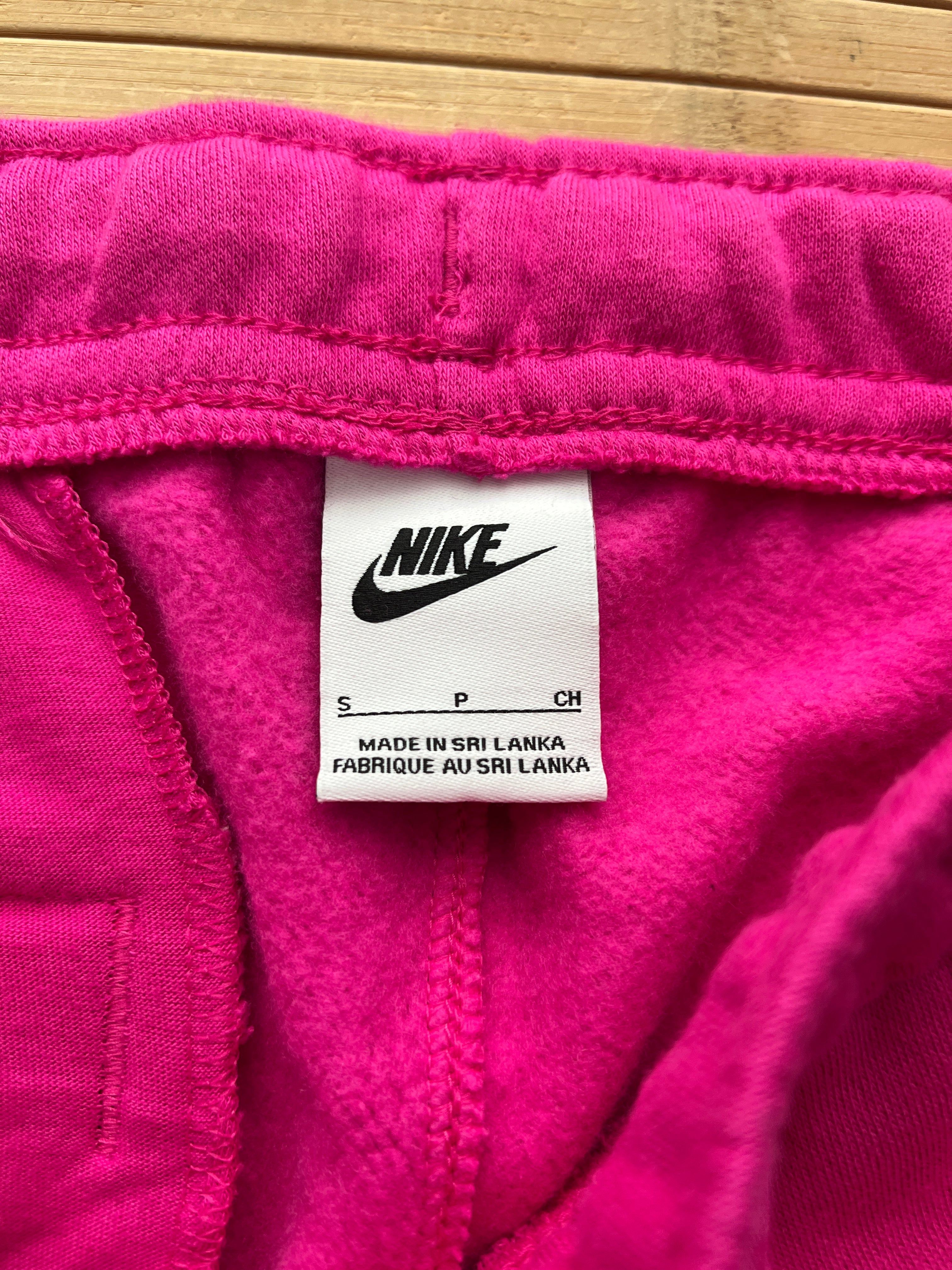 Nike Pink joggers 🙋‍♀️(S)