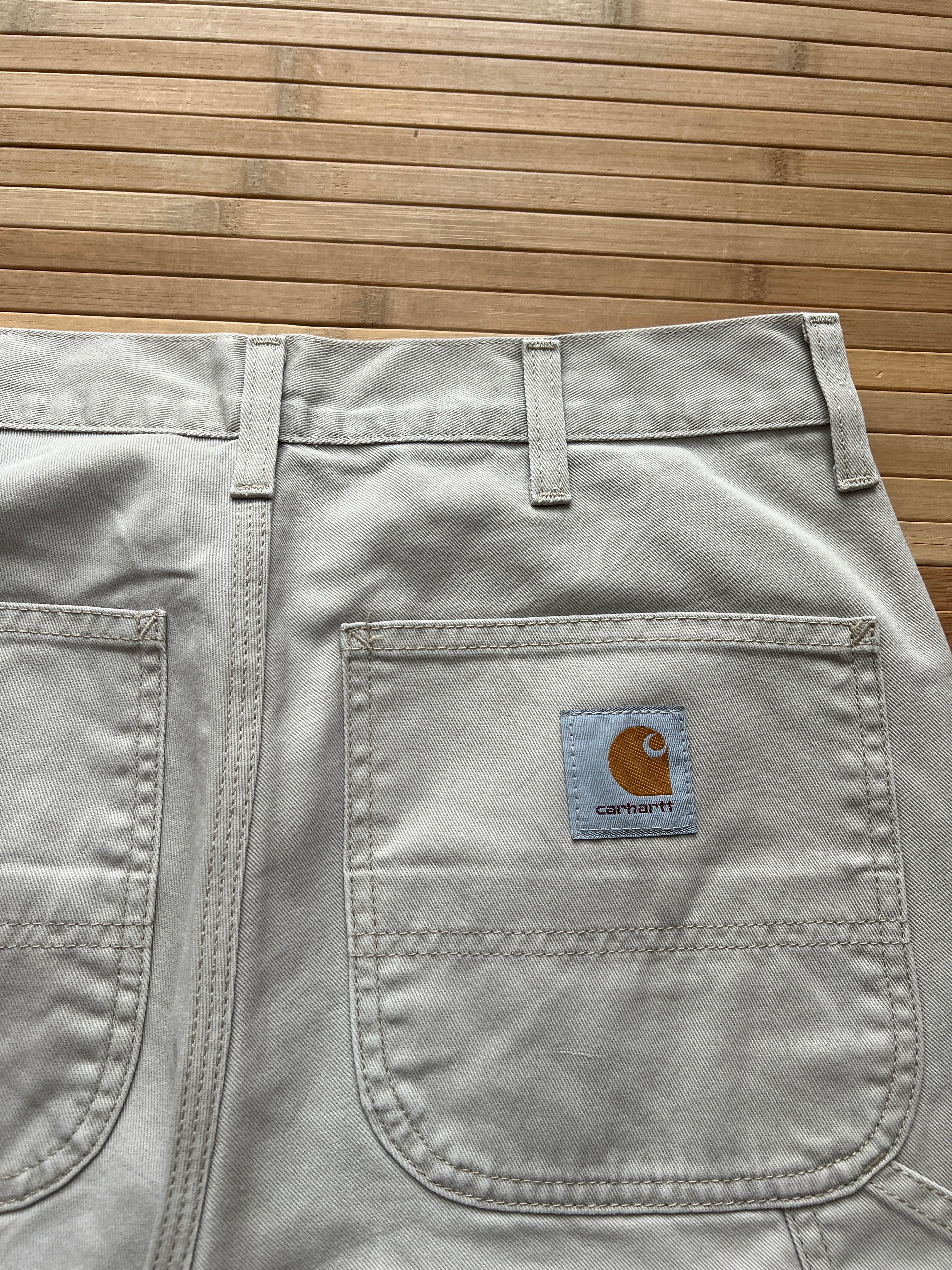 Vintate Carhartt Shorts(34)
