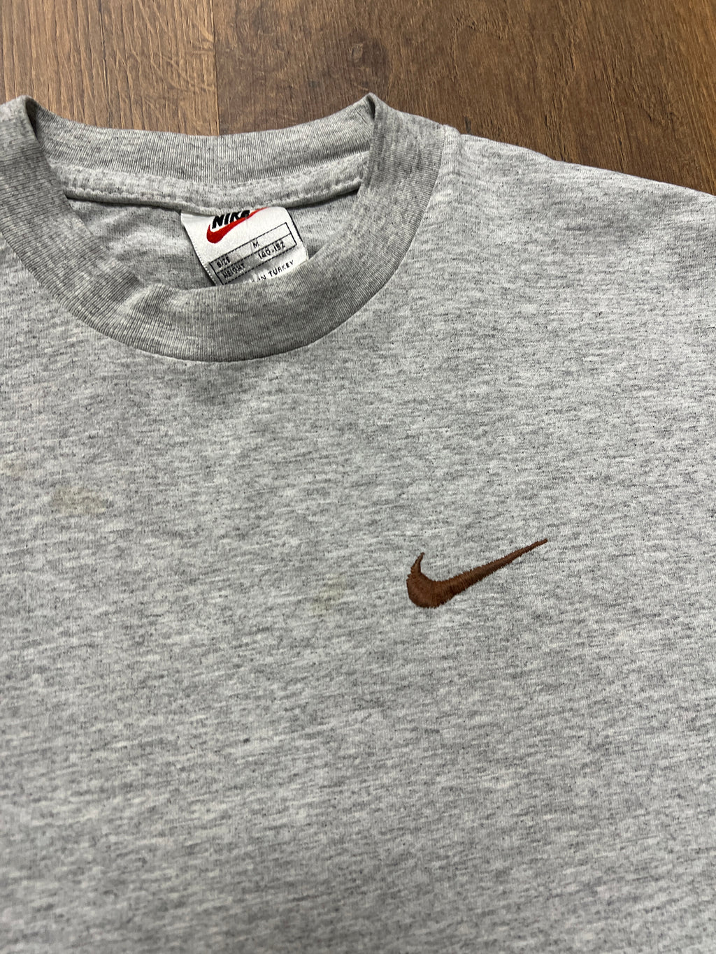 Nike 90s Damaged Tshirt(XS)