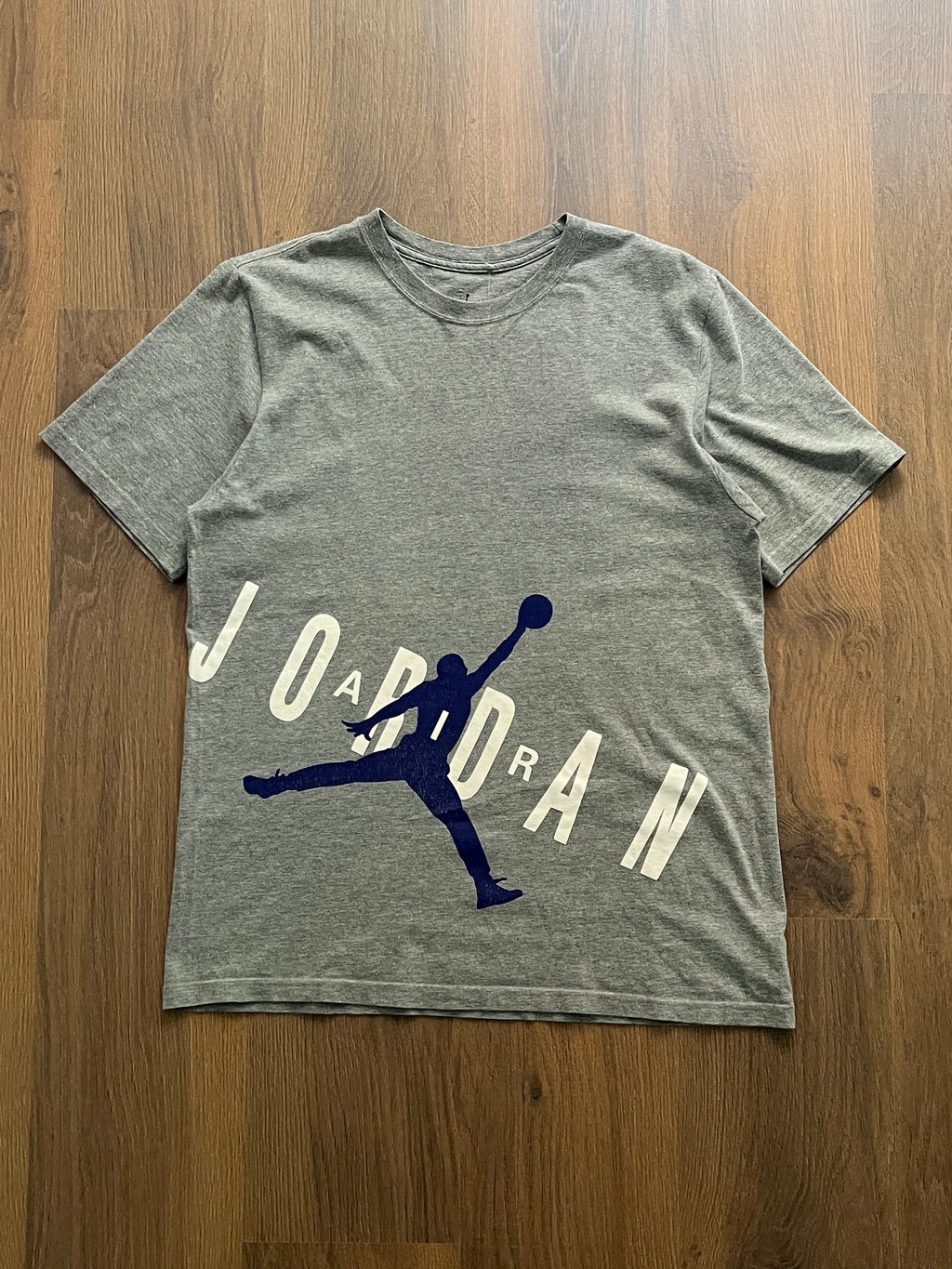 Jordan Tshirt ( L)