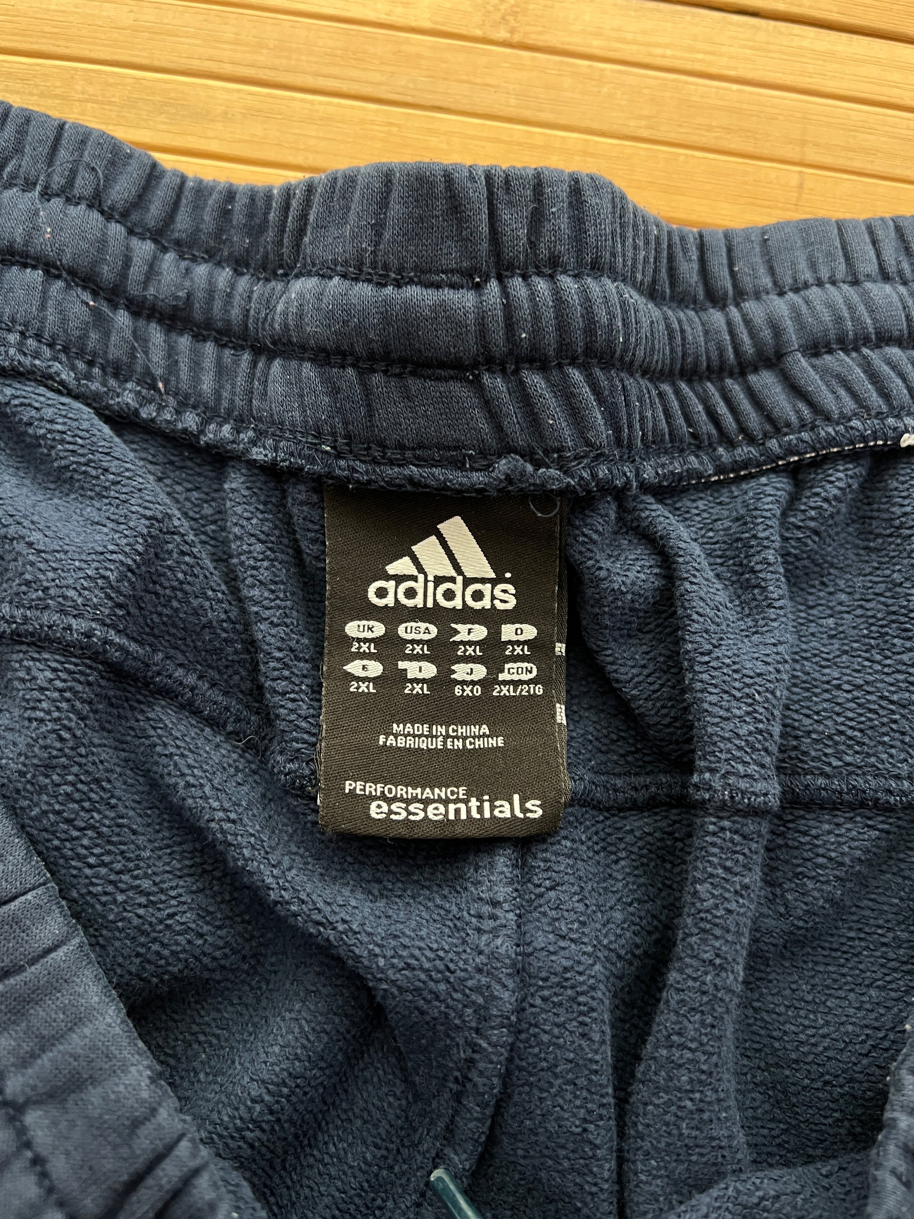 2000s Adidas Trackpants (2XL)