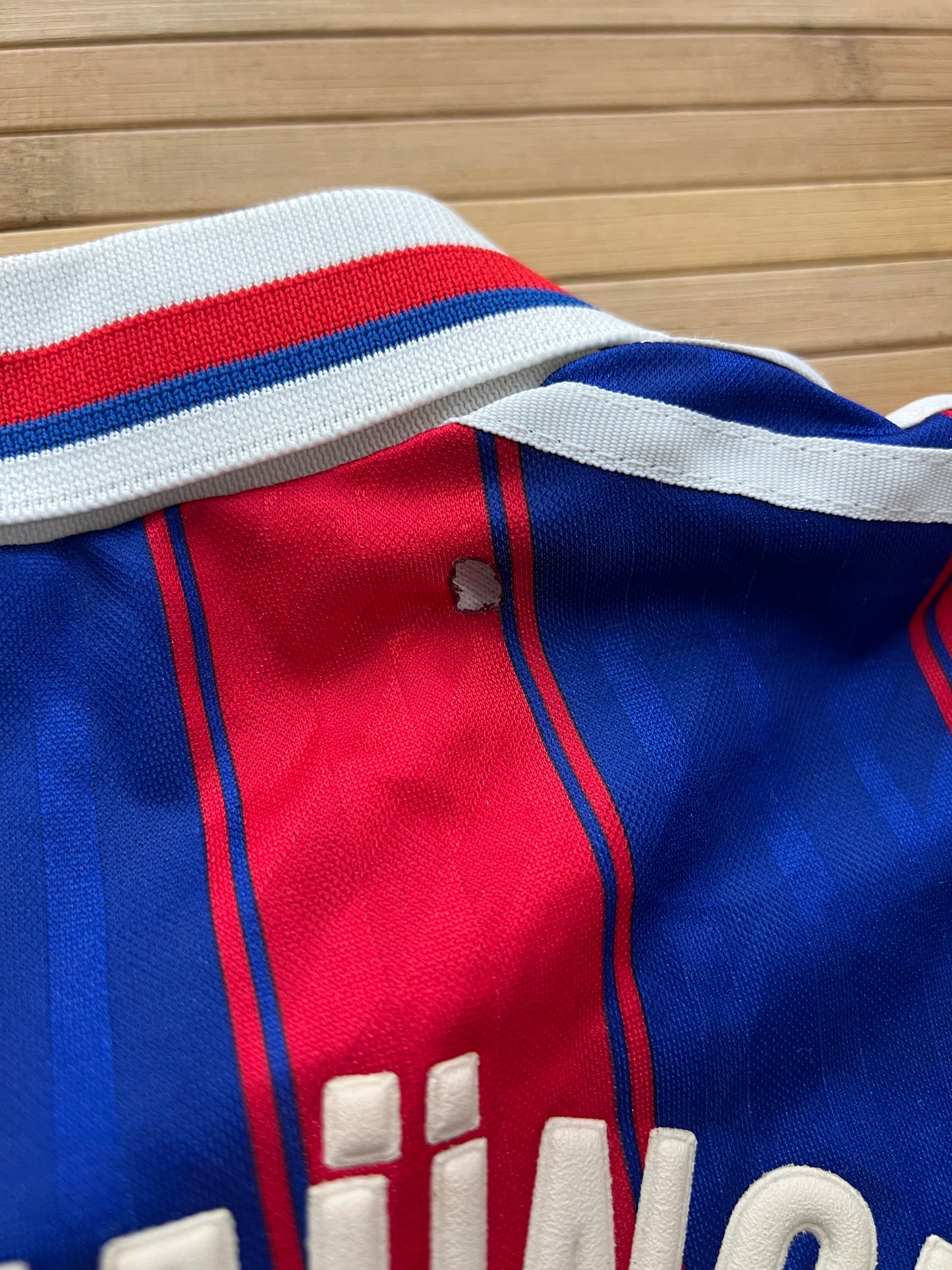 Signed Bayern 1995/97 Helmer Home Jersey (L)