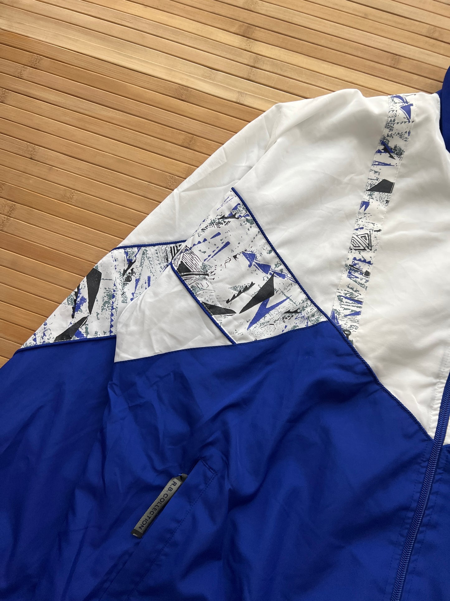 R.B Collections Zip Up (XL)