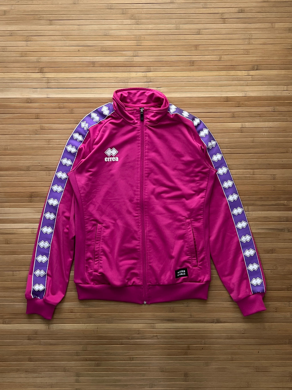 Errea Zip Up🙋‍♀️ (M)