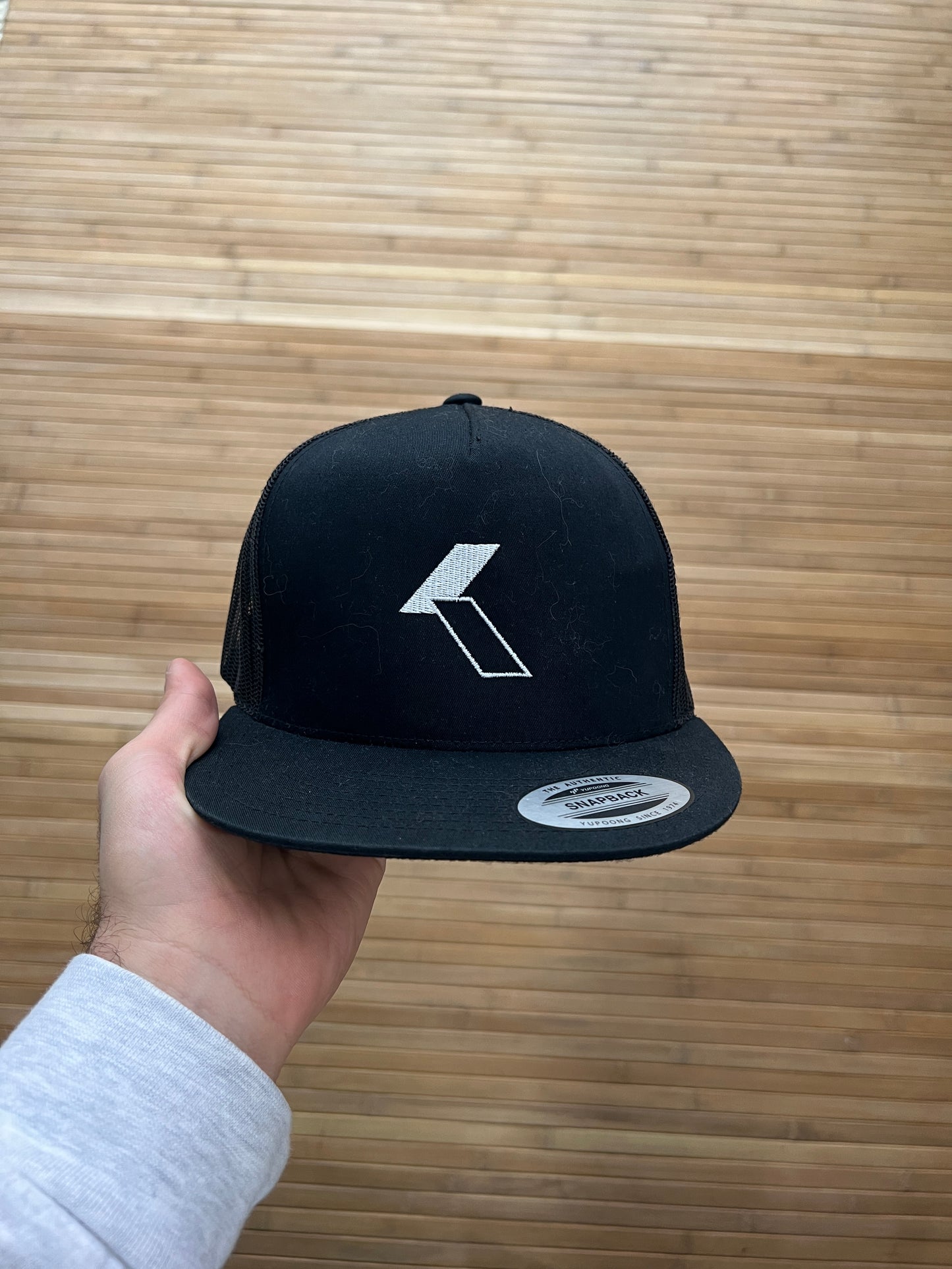 Yupong Hat (one size)