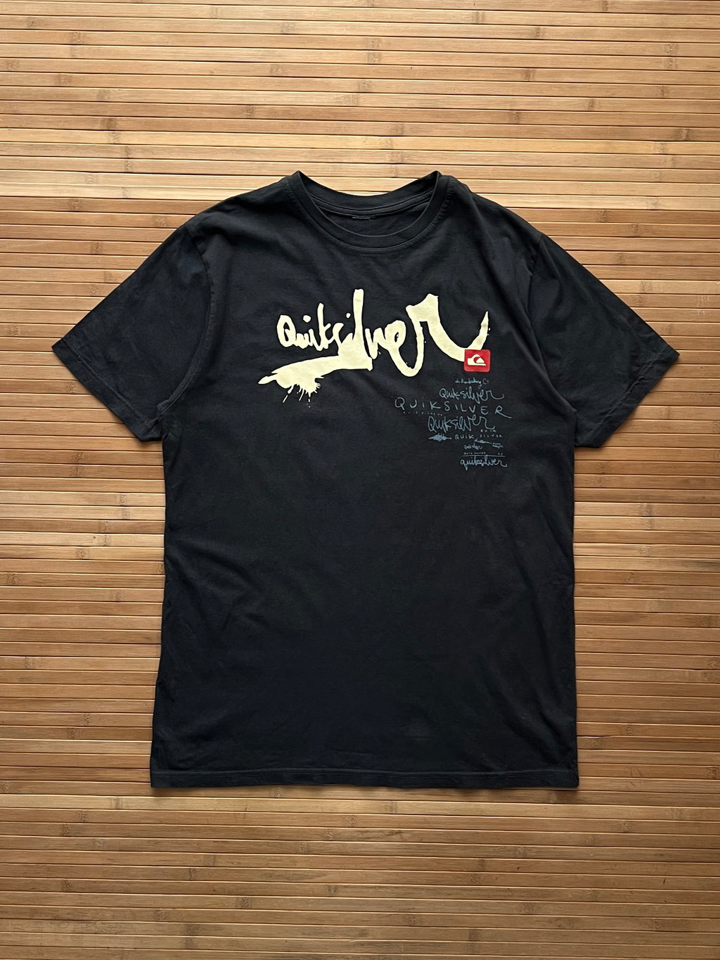 Quicksilver Tshirt (L)