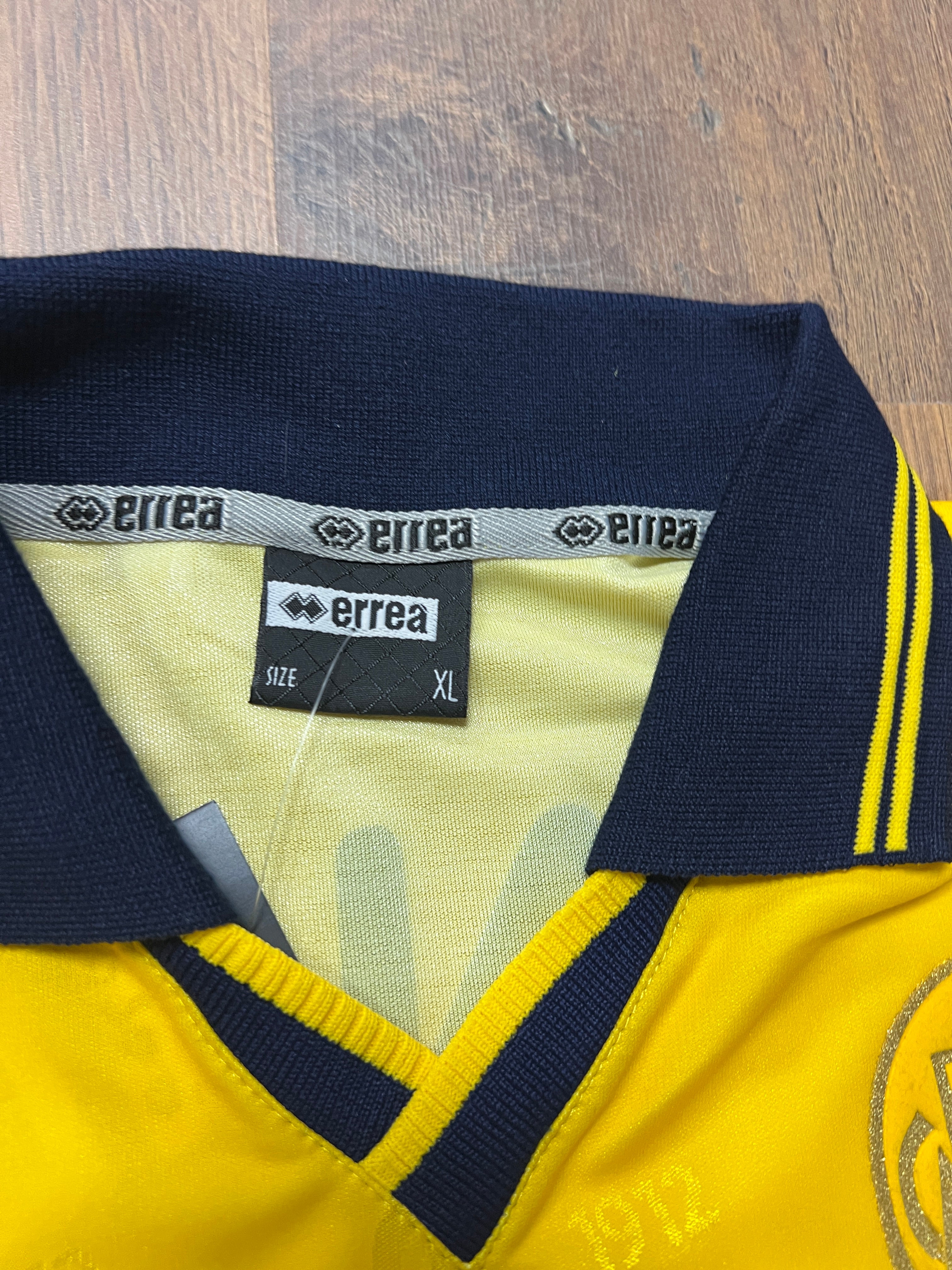 Modena Milanetto 2001/04 home jersey (XL)