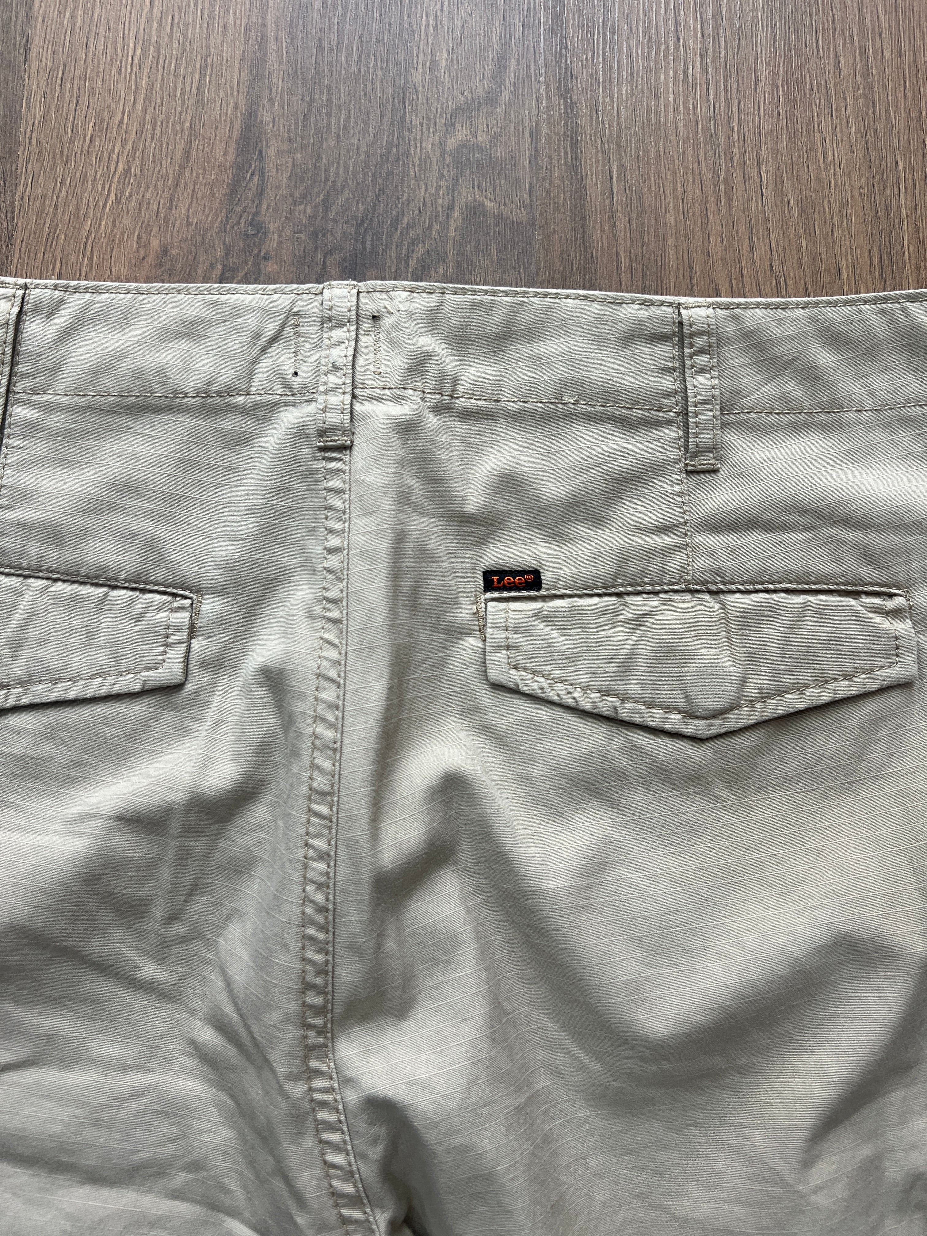 Lee Cargo Shorts(36)