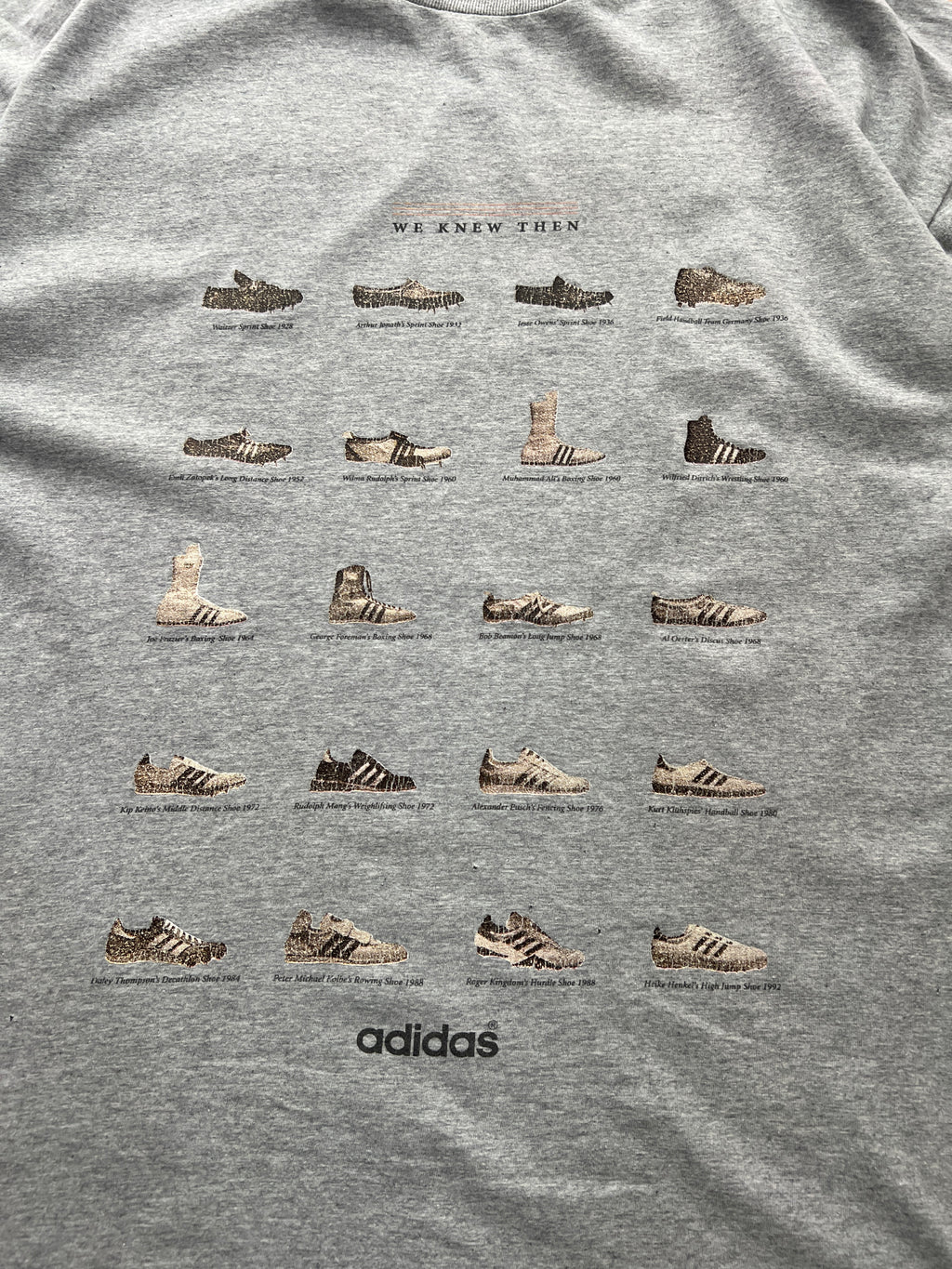 Adidas 90s All Shoes back then Tshirt (L)