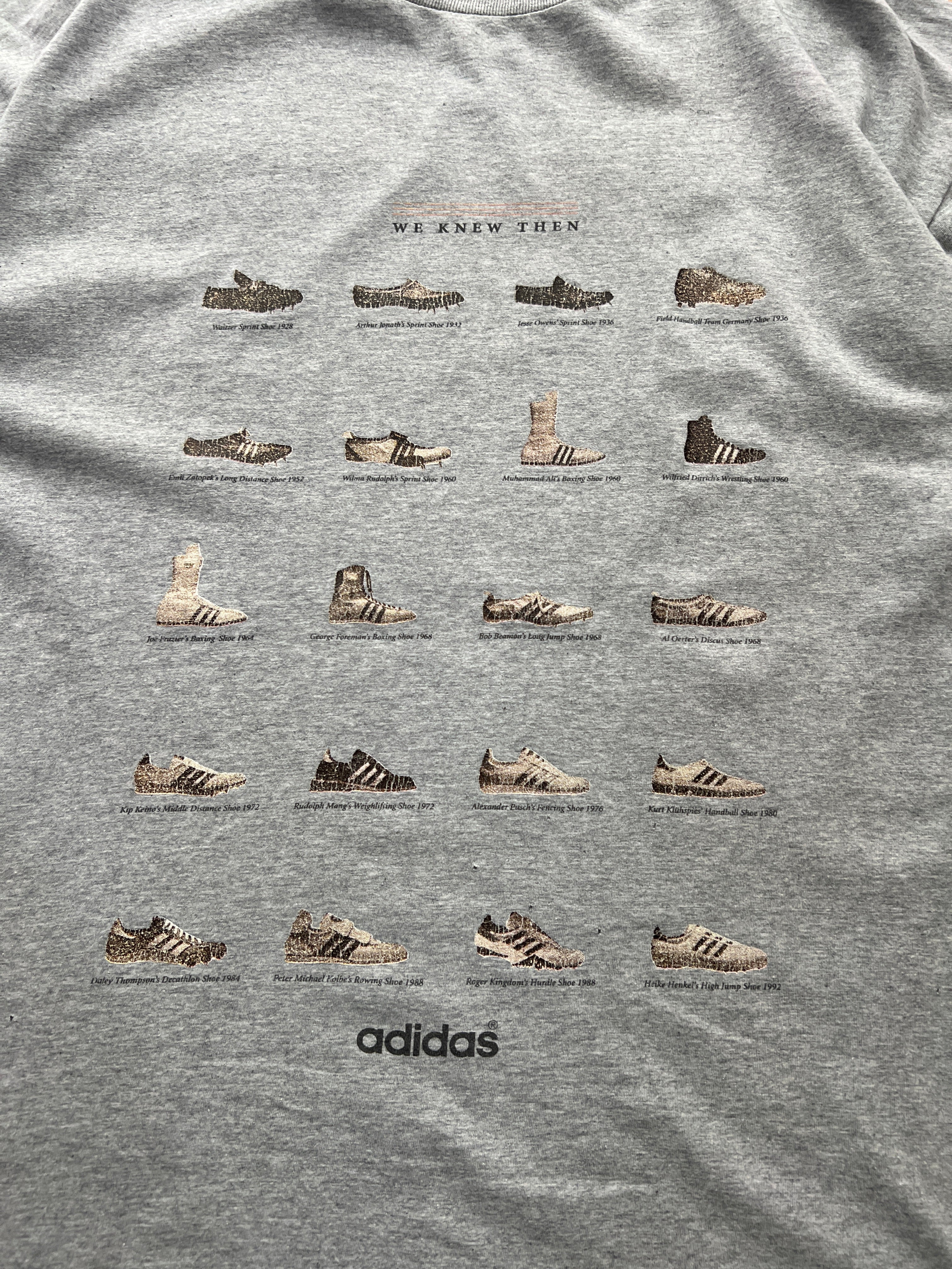 Adidas 90s All Shoes back then Tshirt (L)