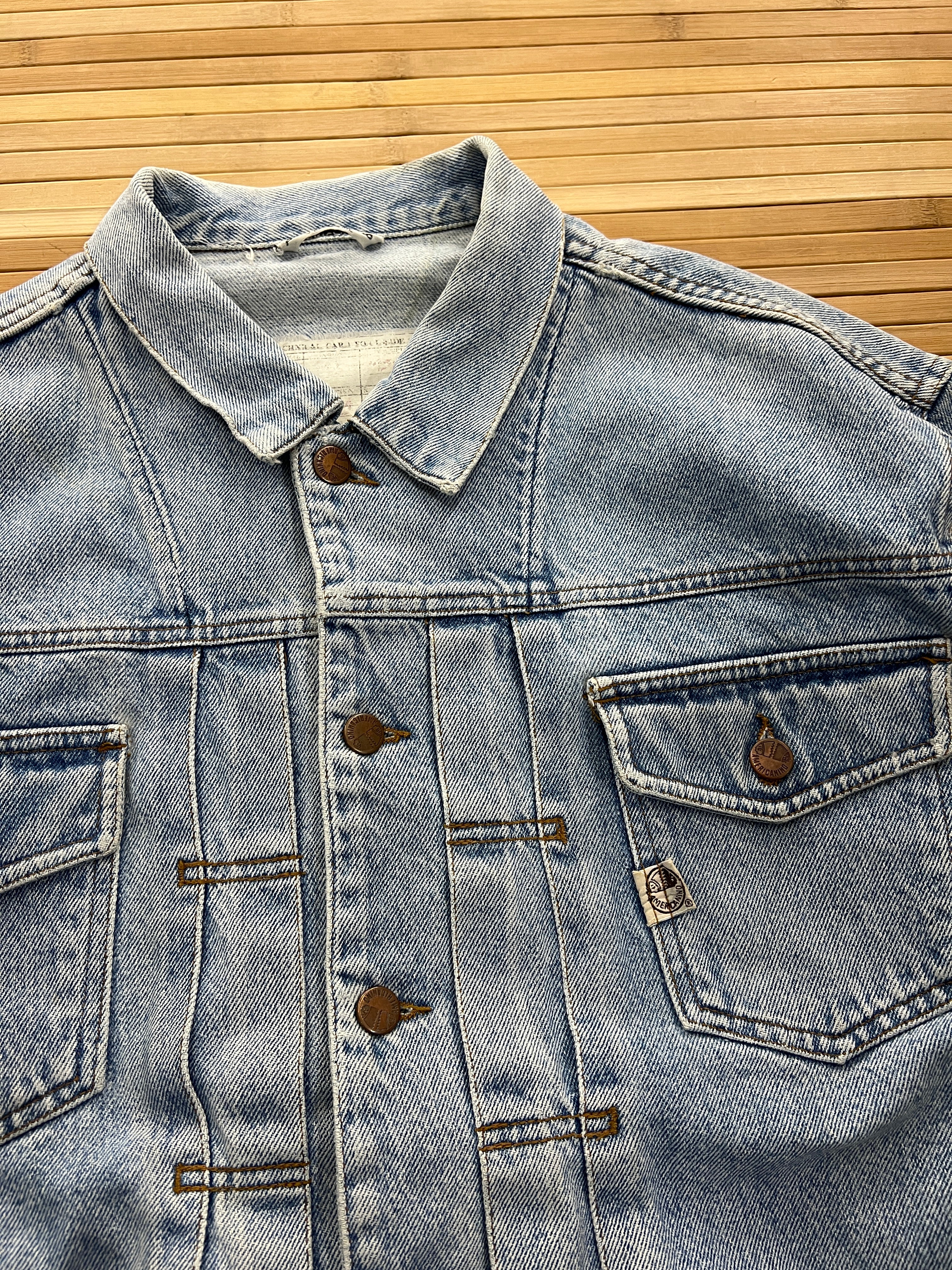 American Eagle Denim Jacket (M)
