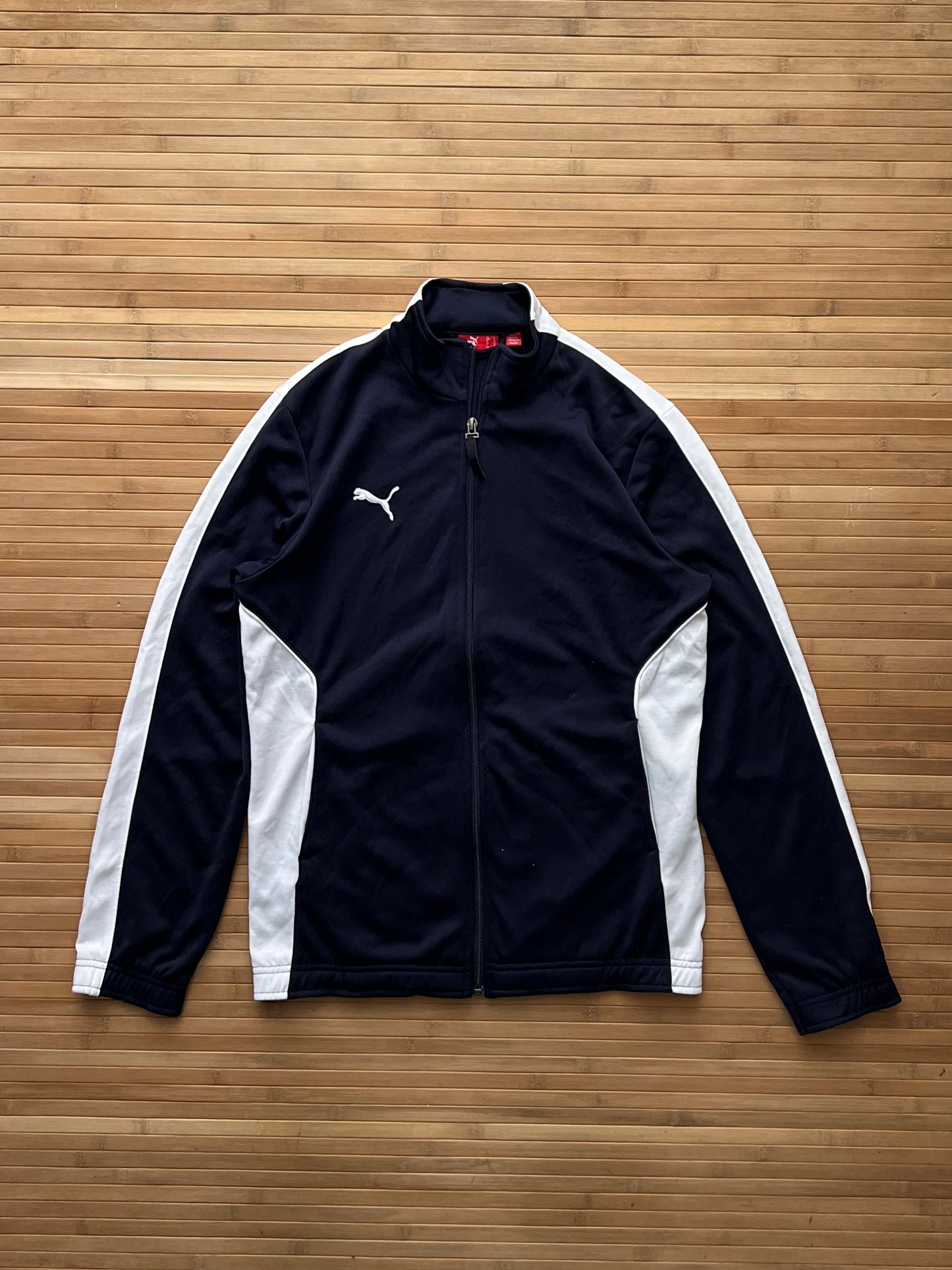 Puma Zip Up (M)