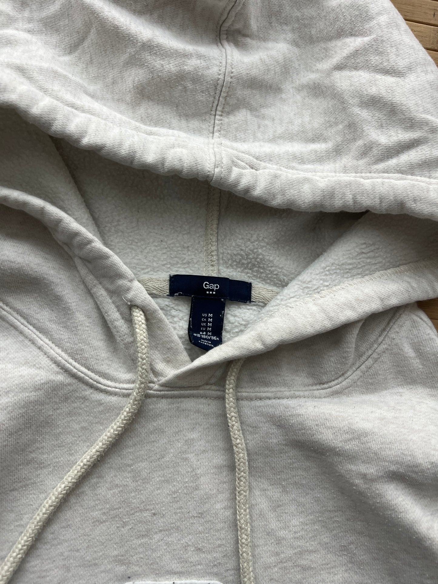 GAP Hoodie (M)