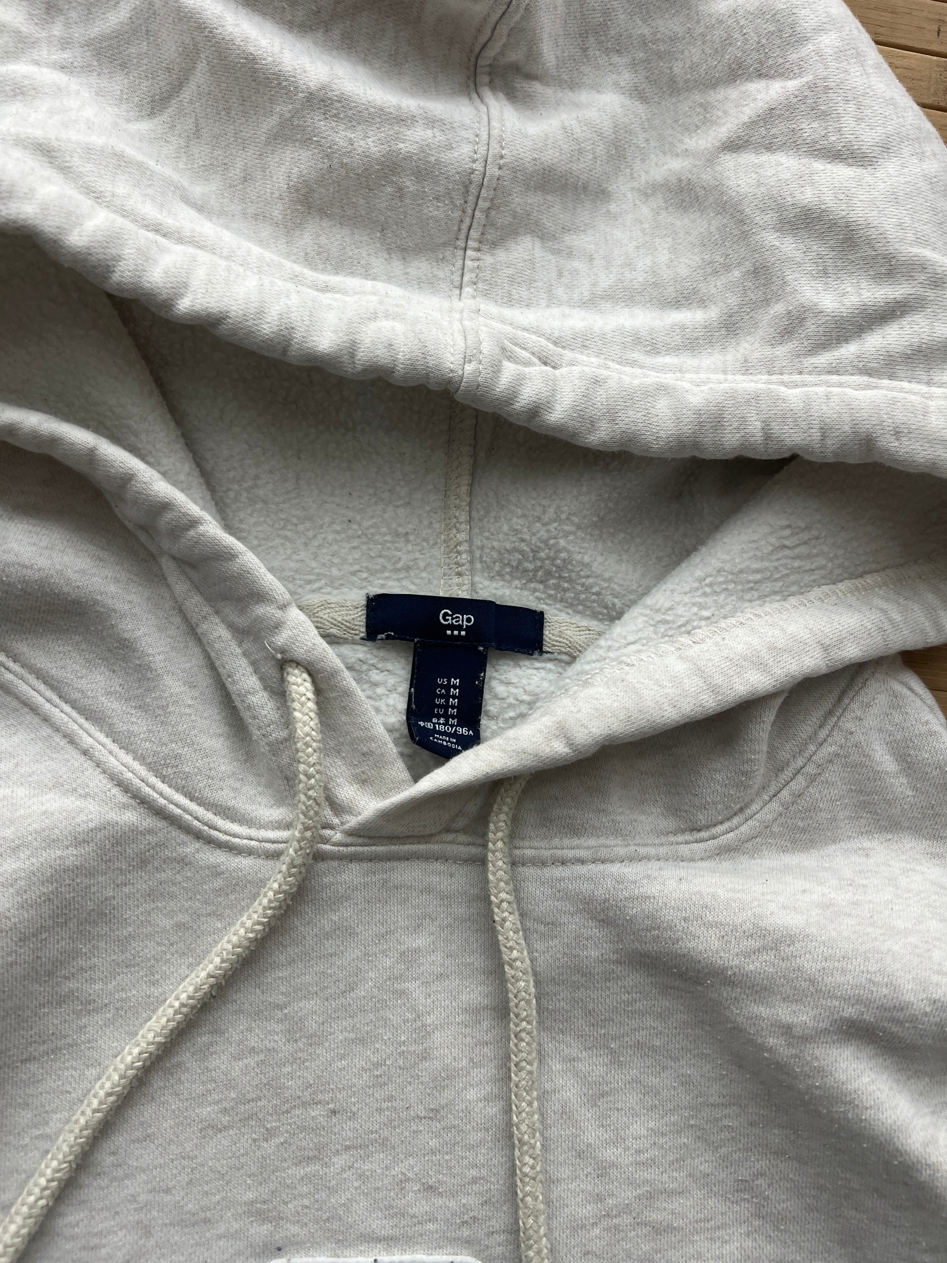 GAP Hoodie (M)