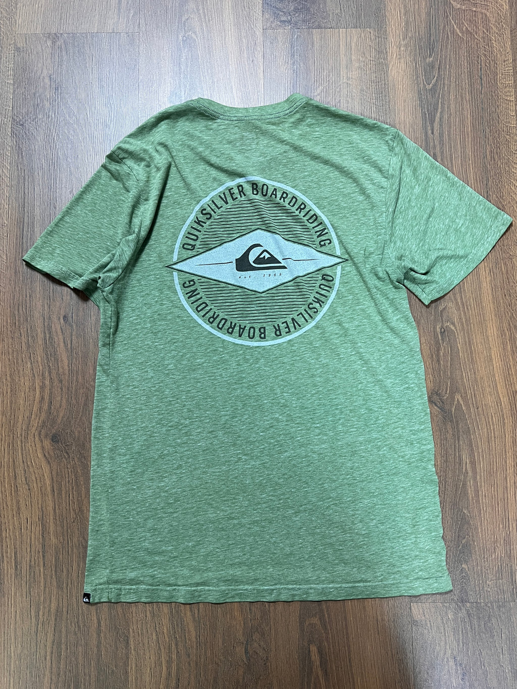 Quicksilver Tshirt (M)