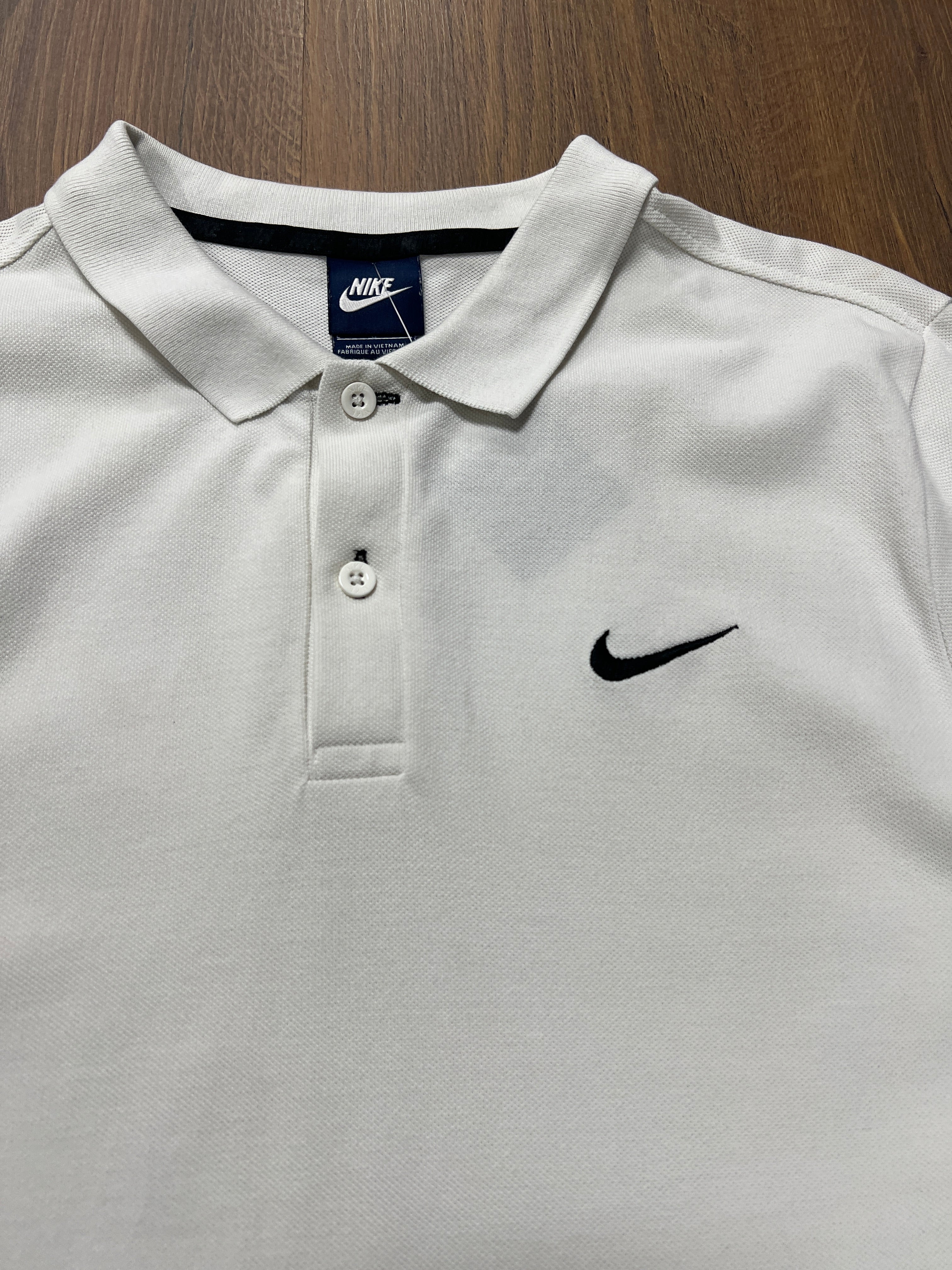Nike Polo Tshirt (L)