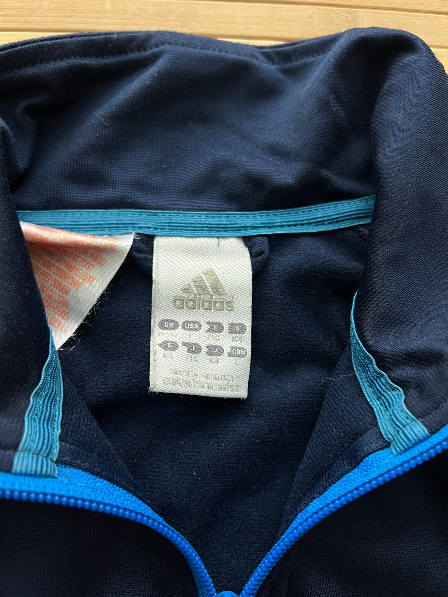 Adidas Zip Up (M)