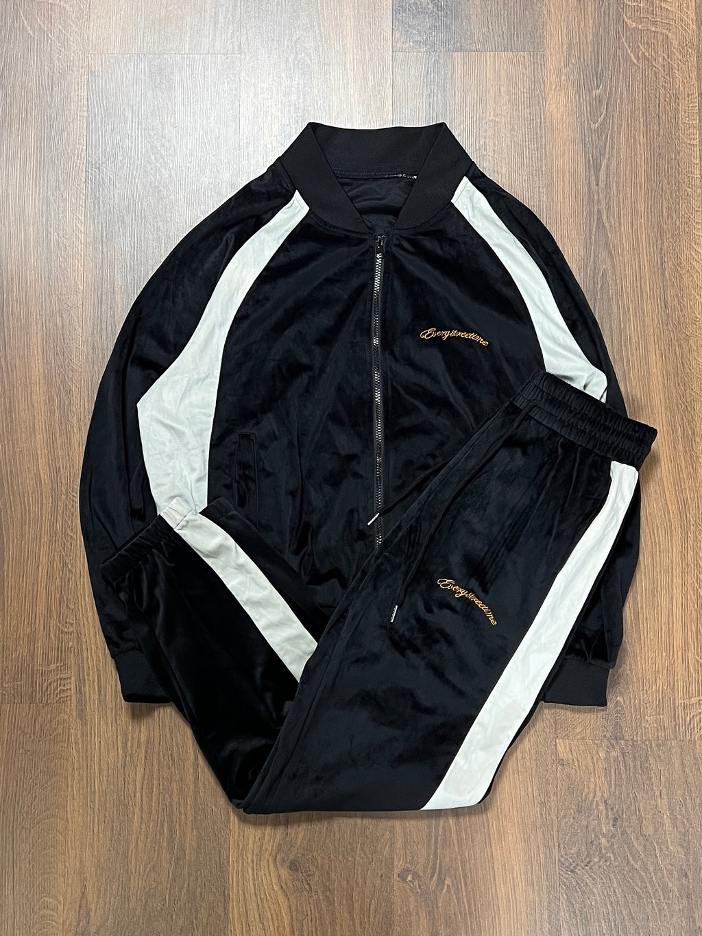 Velour Track set🙋‍♀️(S)