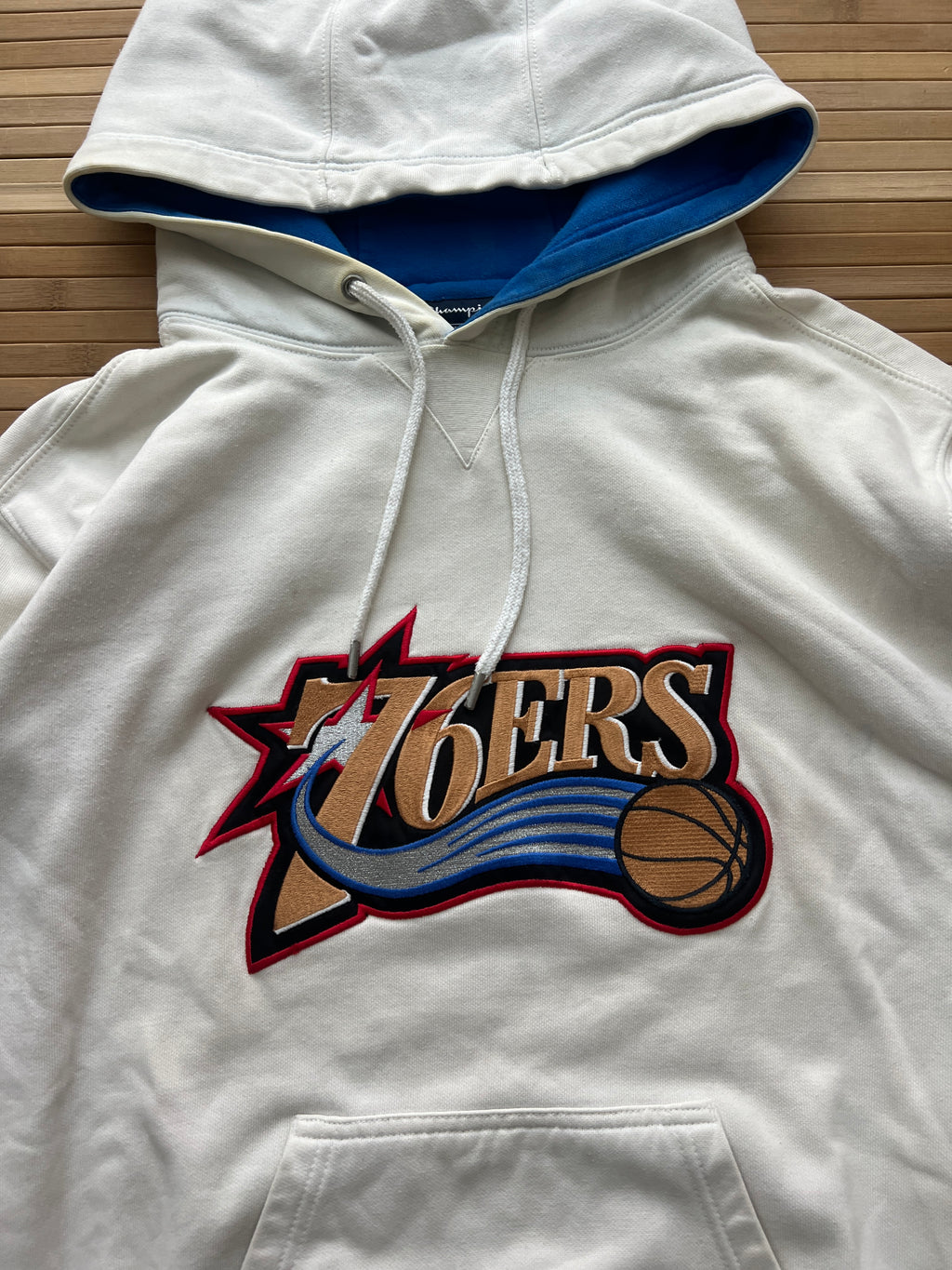 Champion 76ERS Hoodie (M)