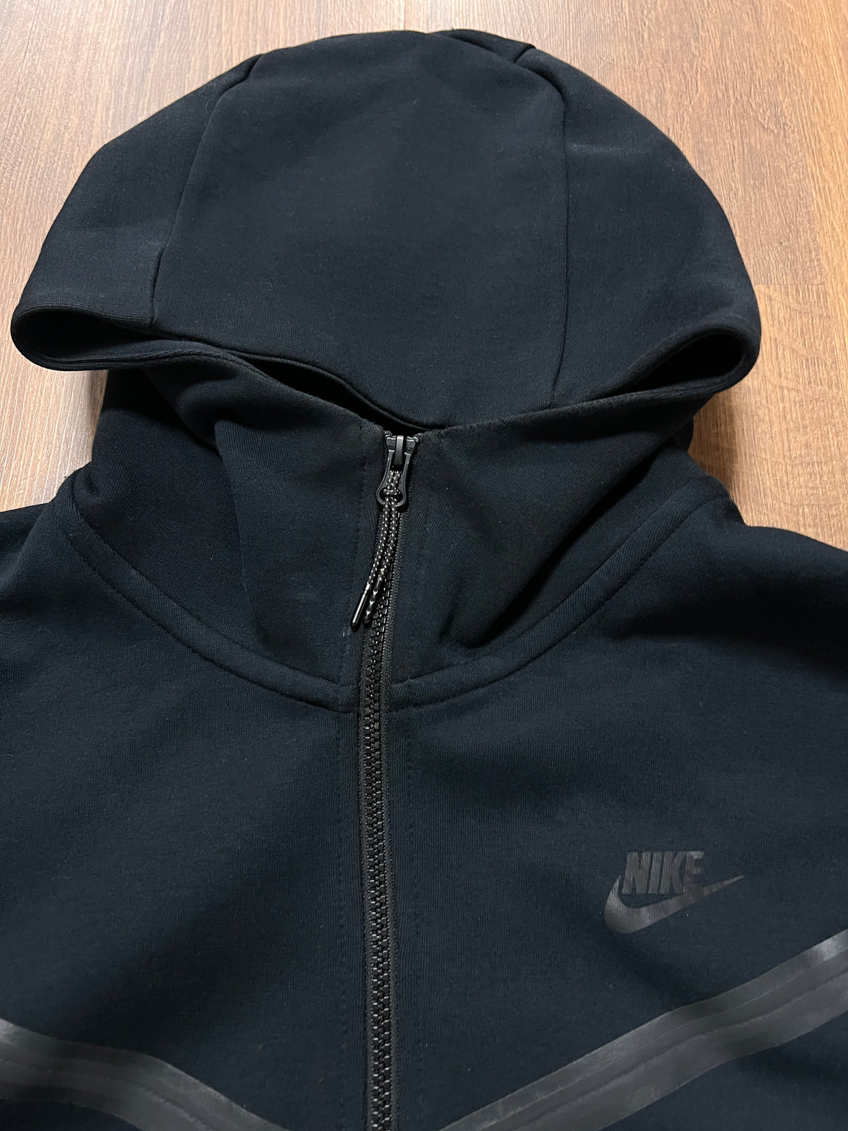 Nike Tech Hoodie (L)