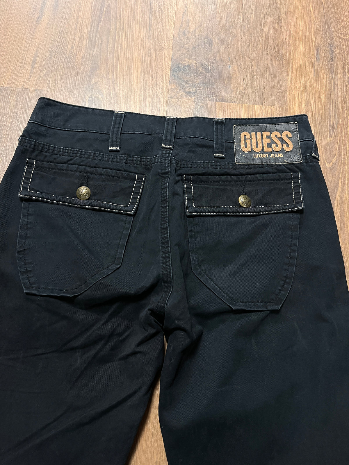 Guess y2K goth flared jeans(32x30)