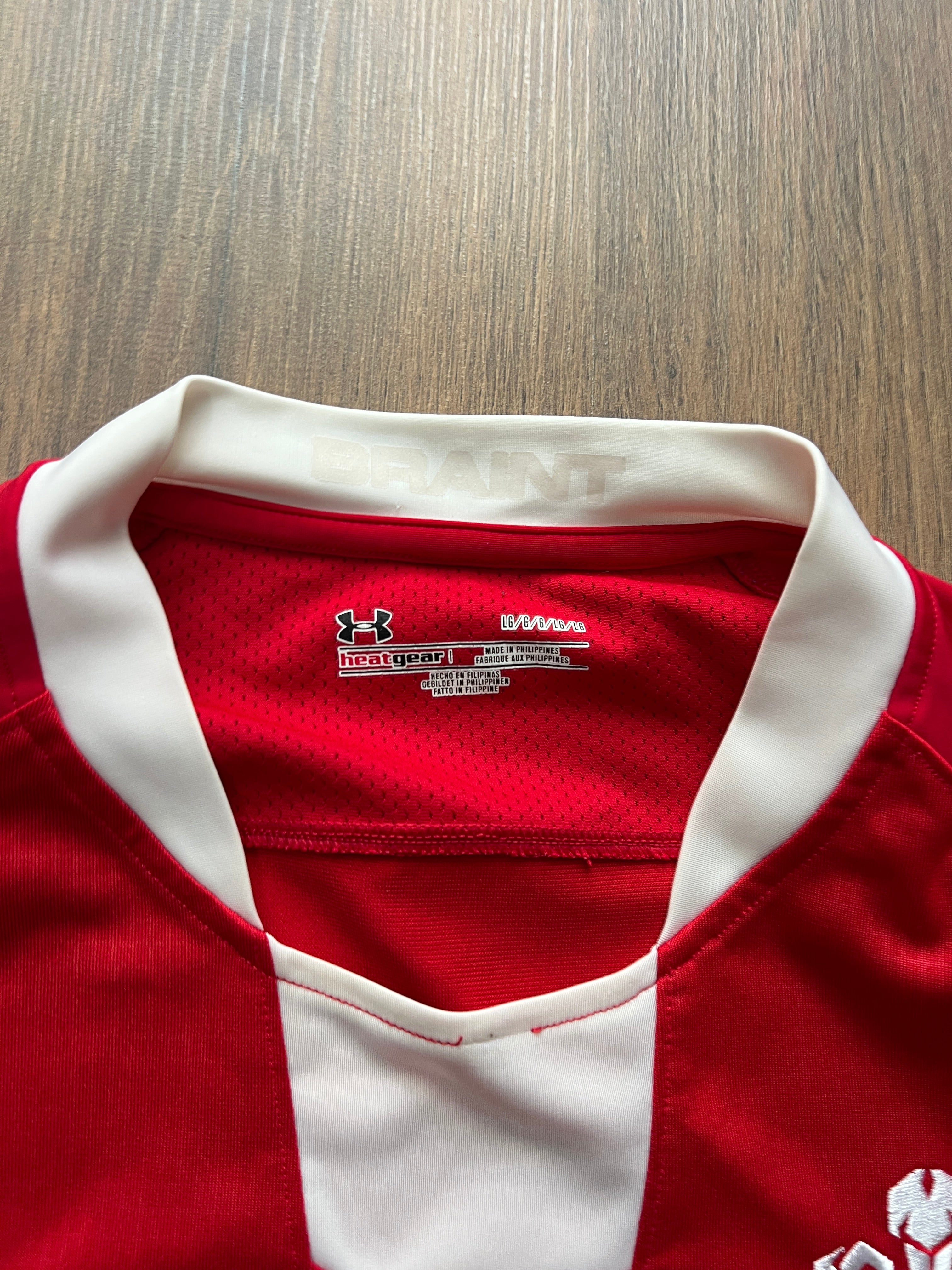 Wales Rugby 2011 Away Jersey (L)