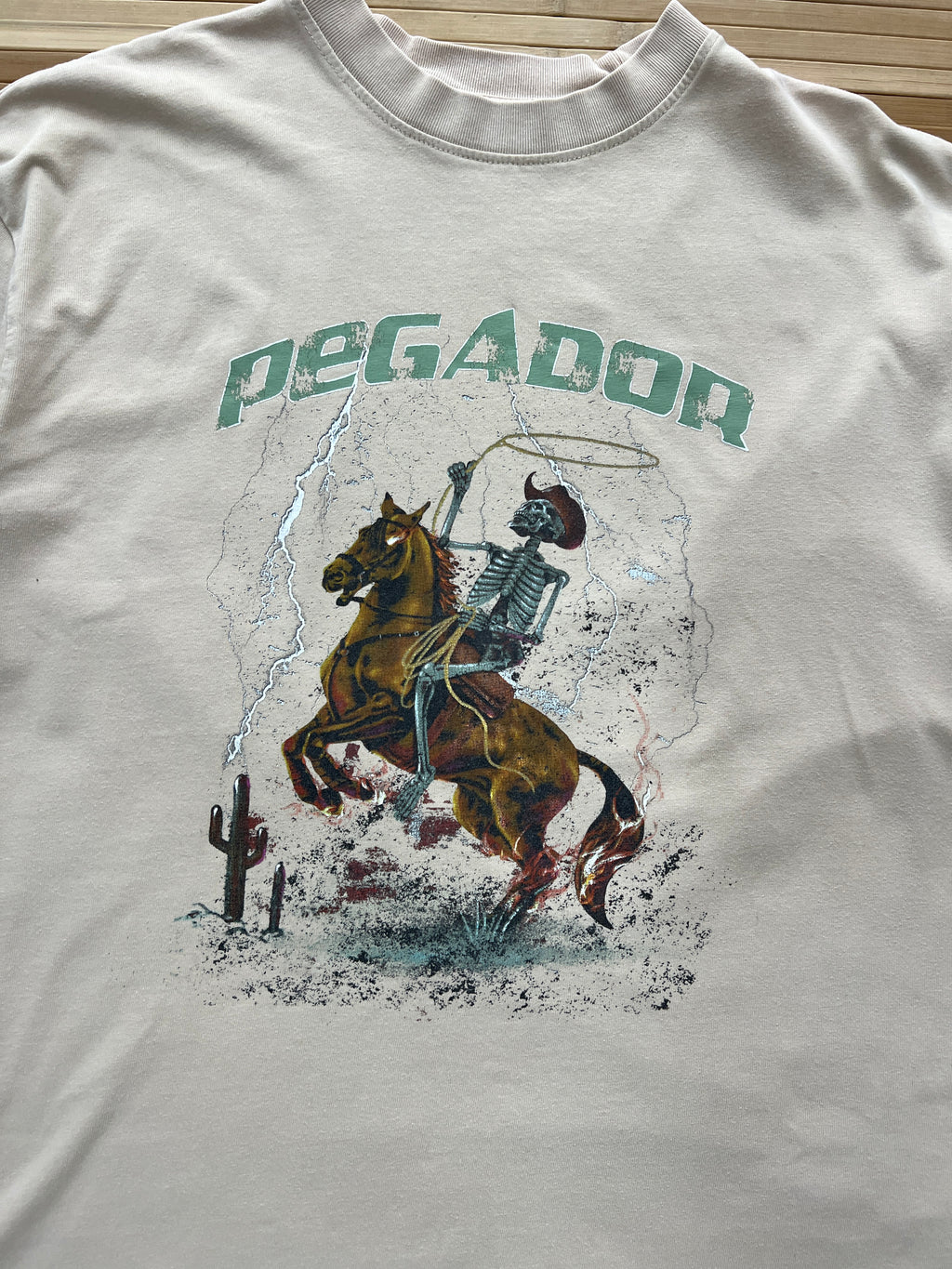 Pegador (L)