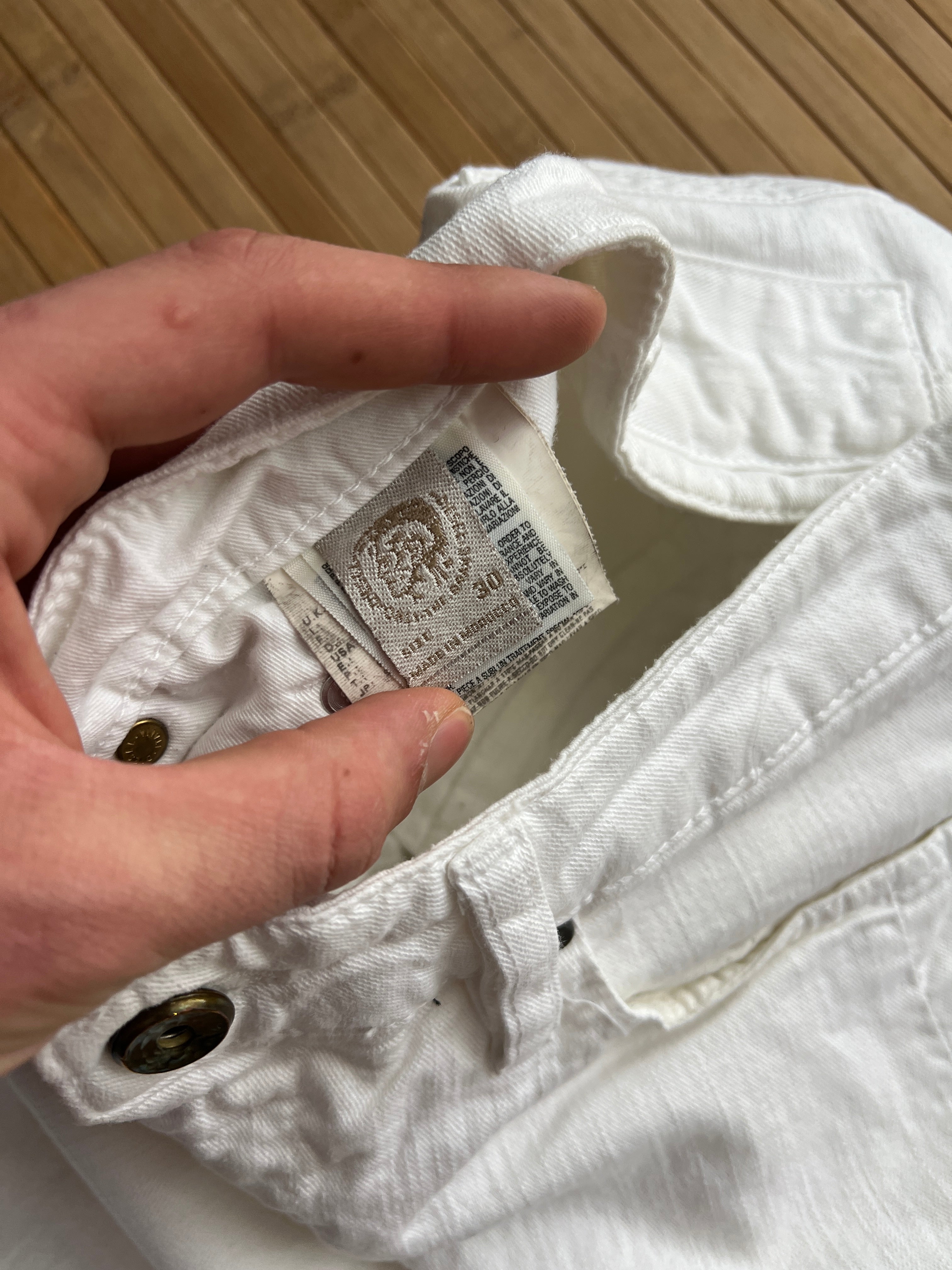Diesel White Jeans(32x34)