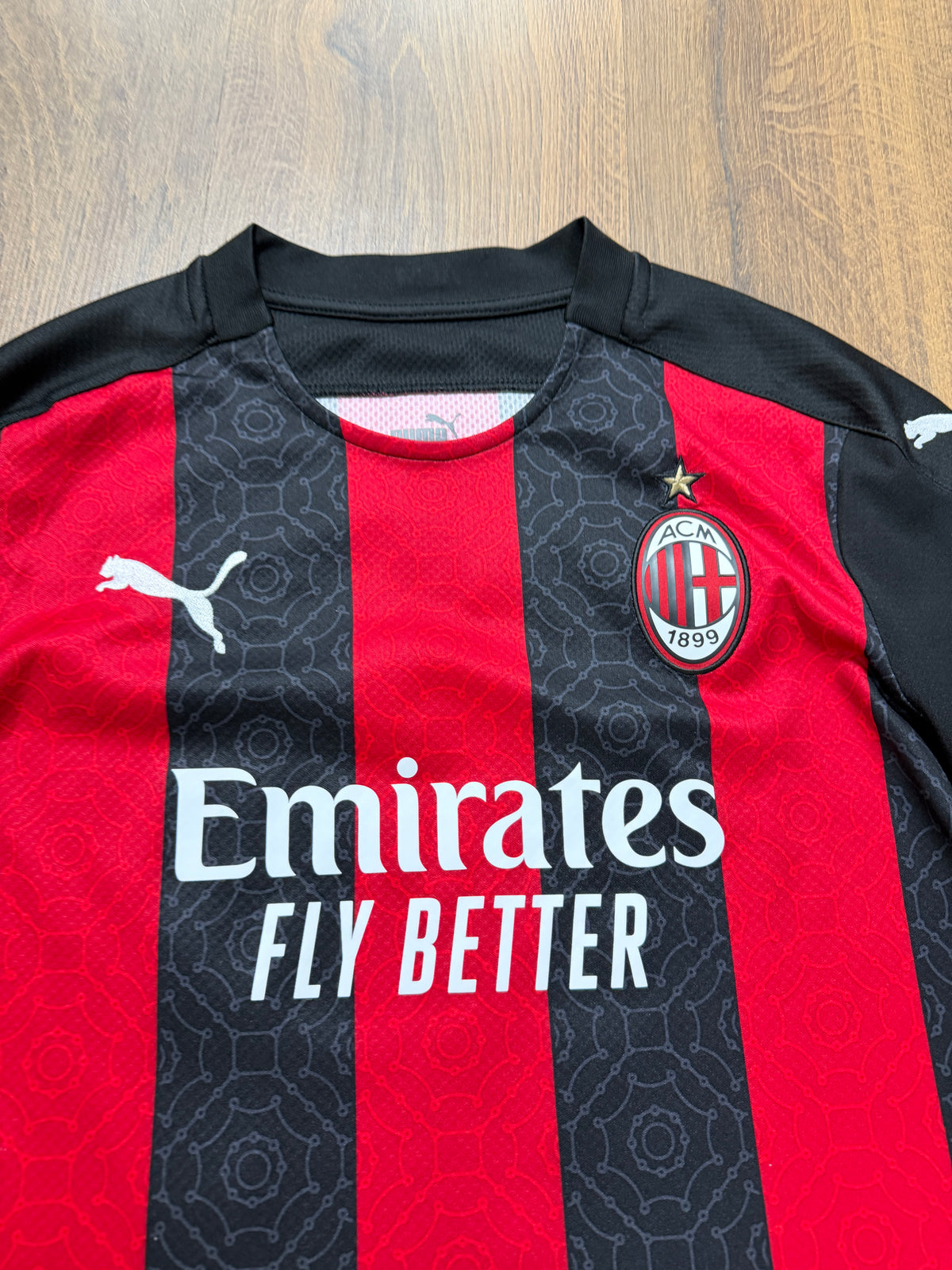 Milan 2020/21 Ibrahimovic Home Jersey (XS)