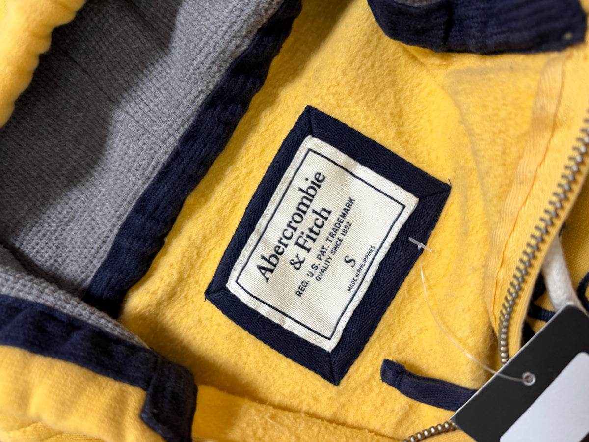 Abercrombie and fitch Hoodie 🙋‍♀️(S)