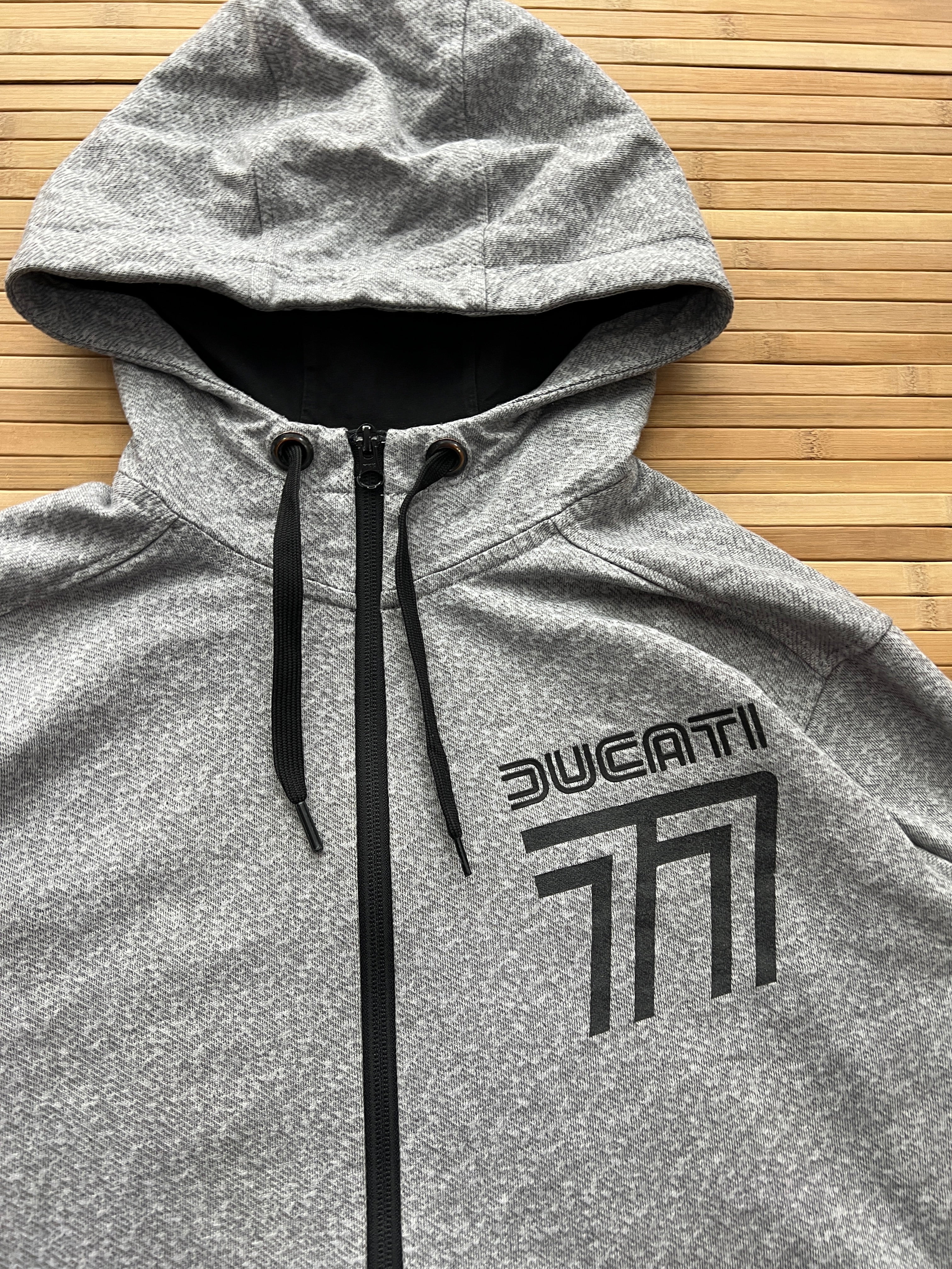Ducati 77 Zip Up Hoodie (L)