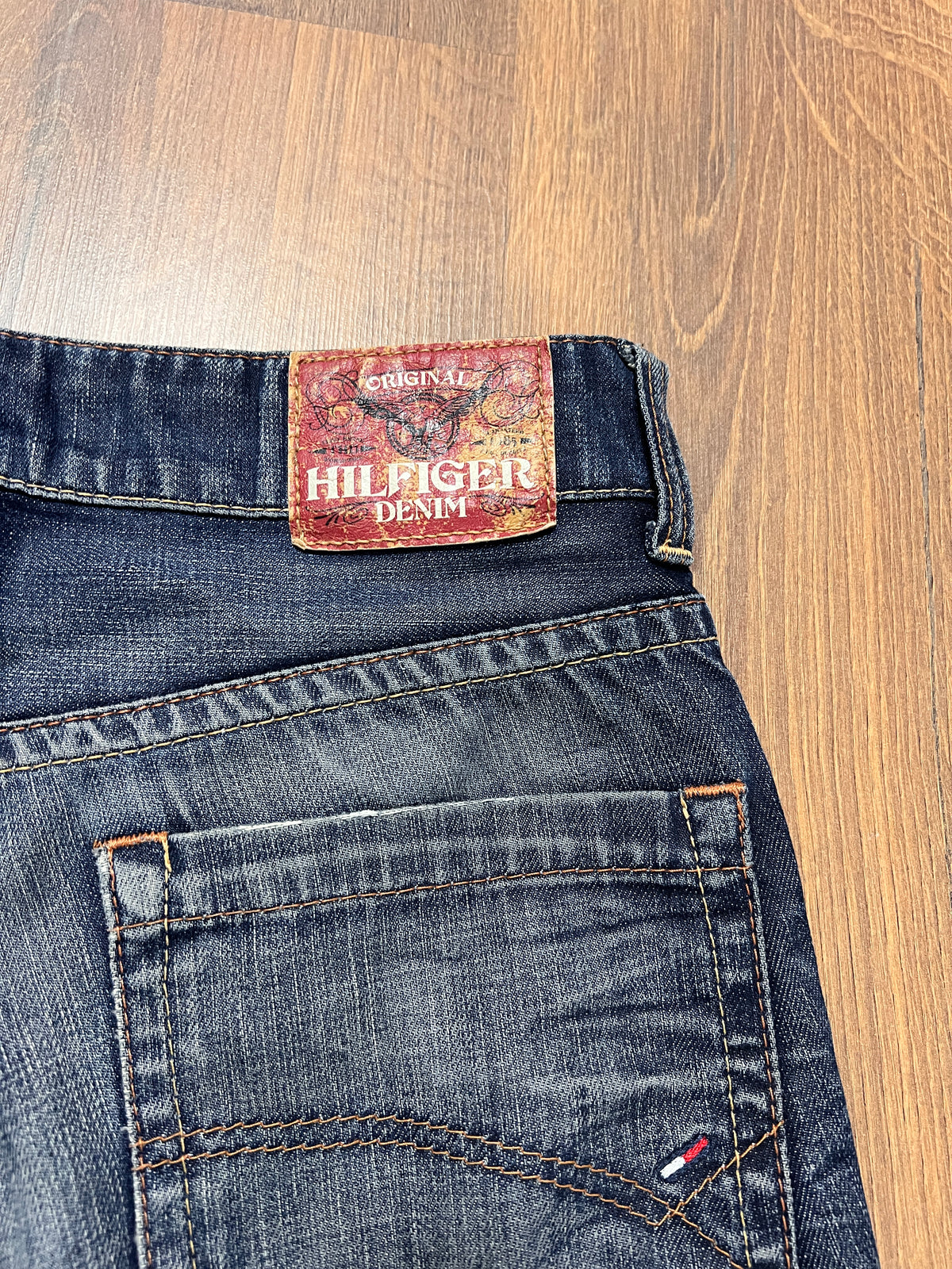Vintage washed tommy jeans(32x30)