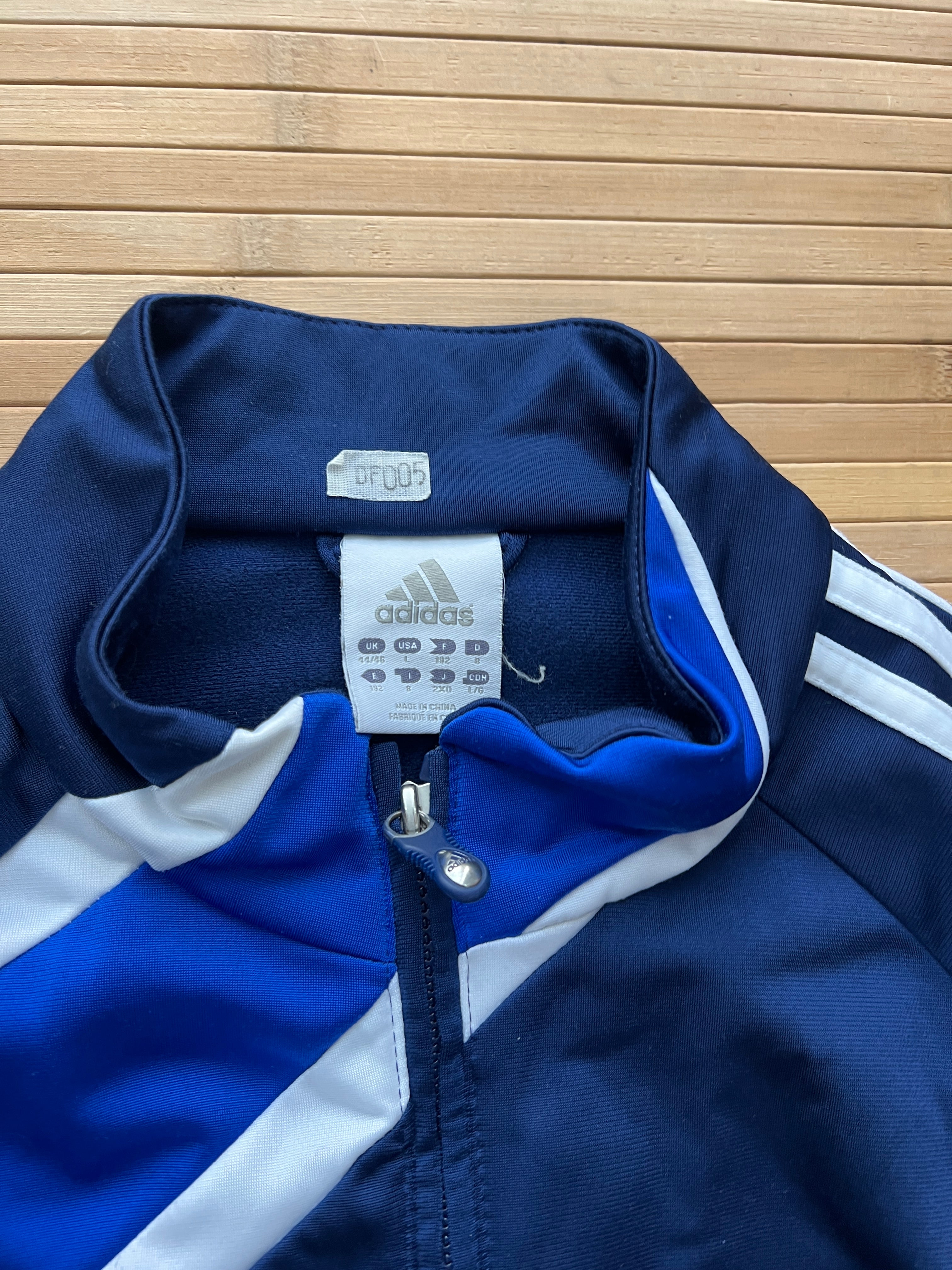 Adidas Zip Up (L)