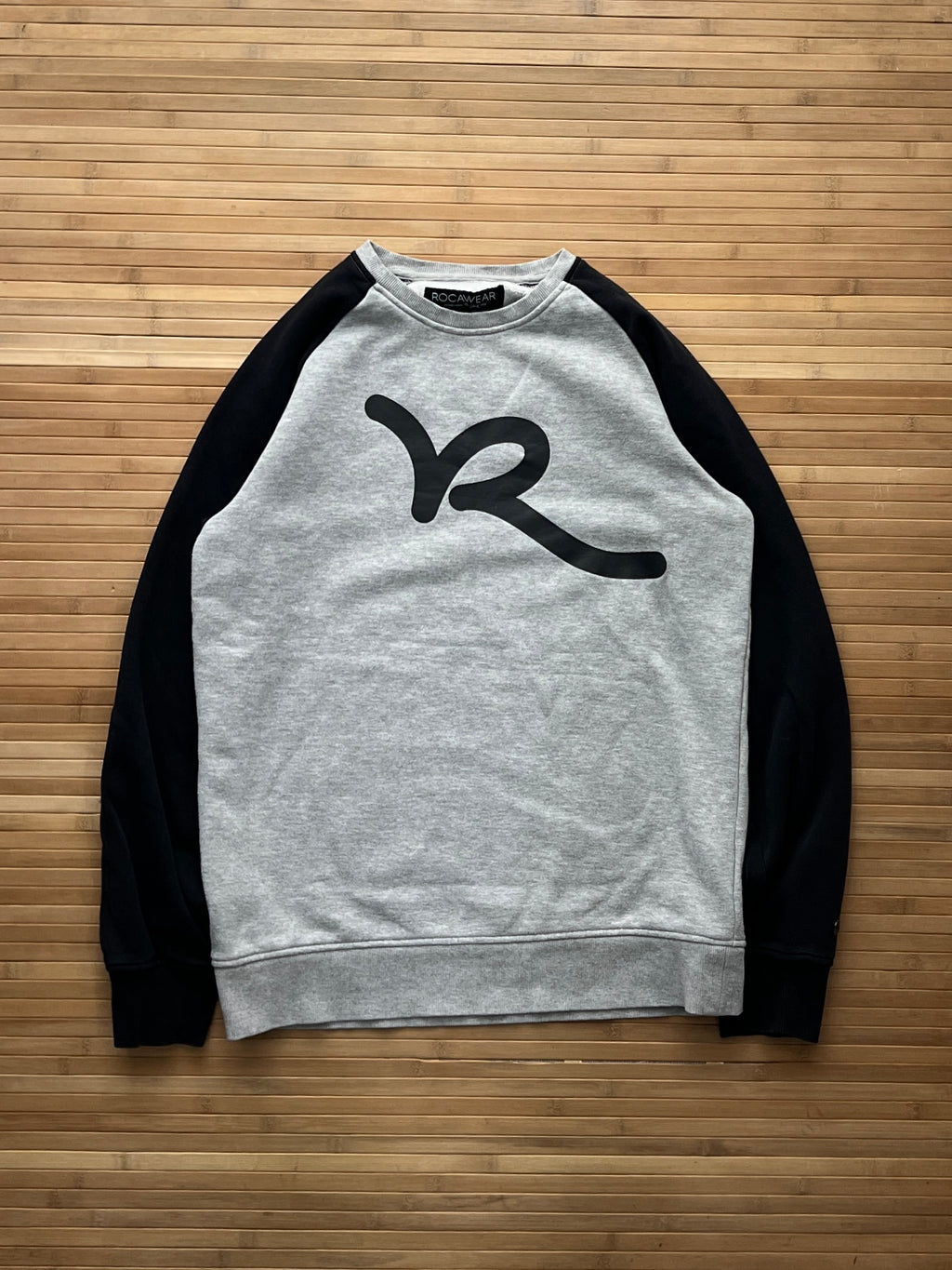 Rocawear Sweater (M)