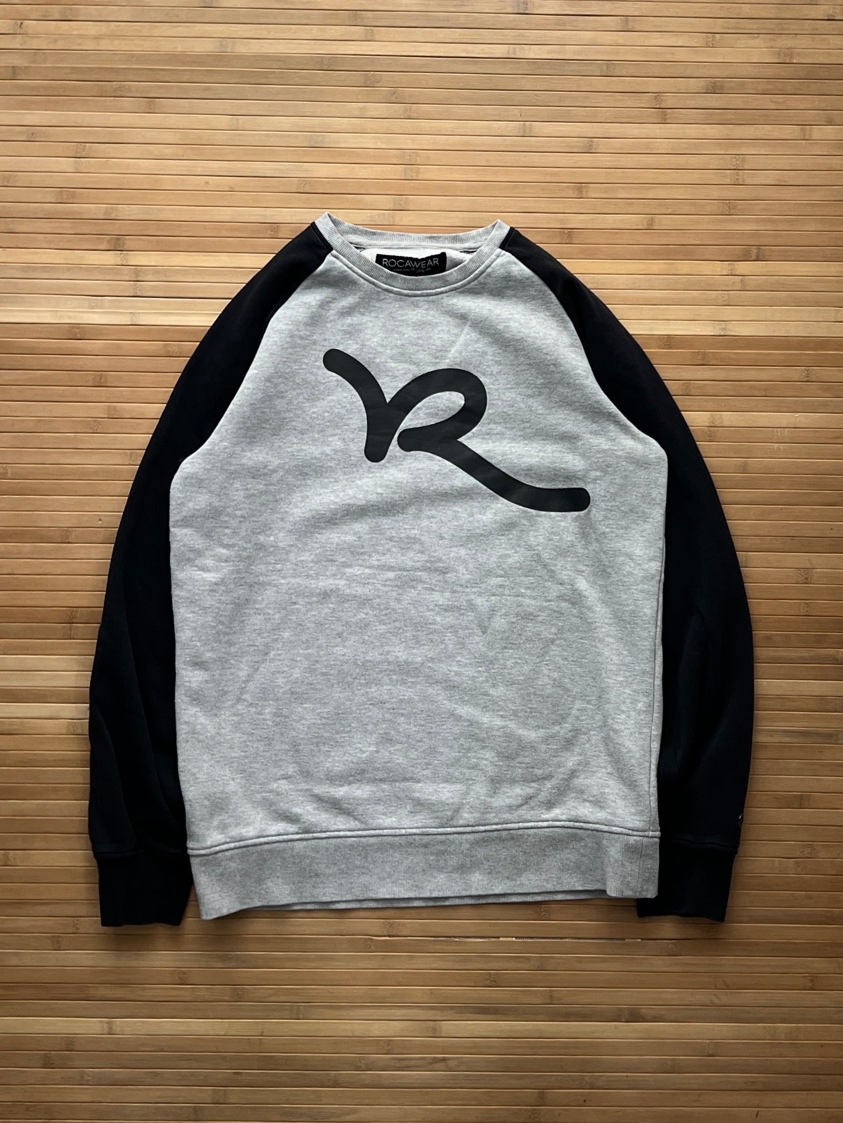 Rocawear Sweater (M)