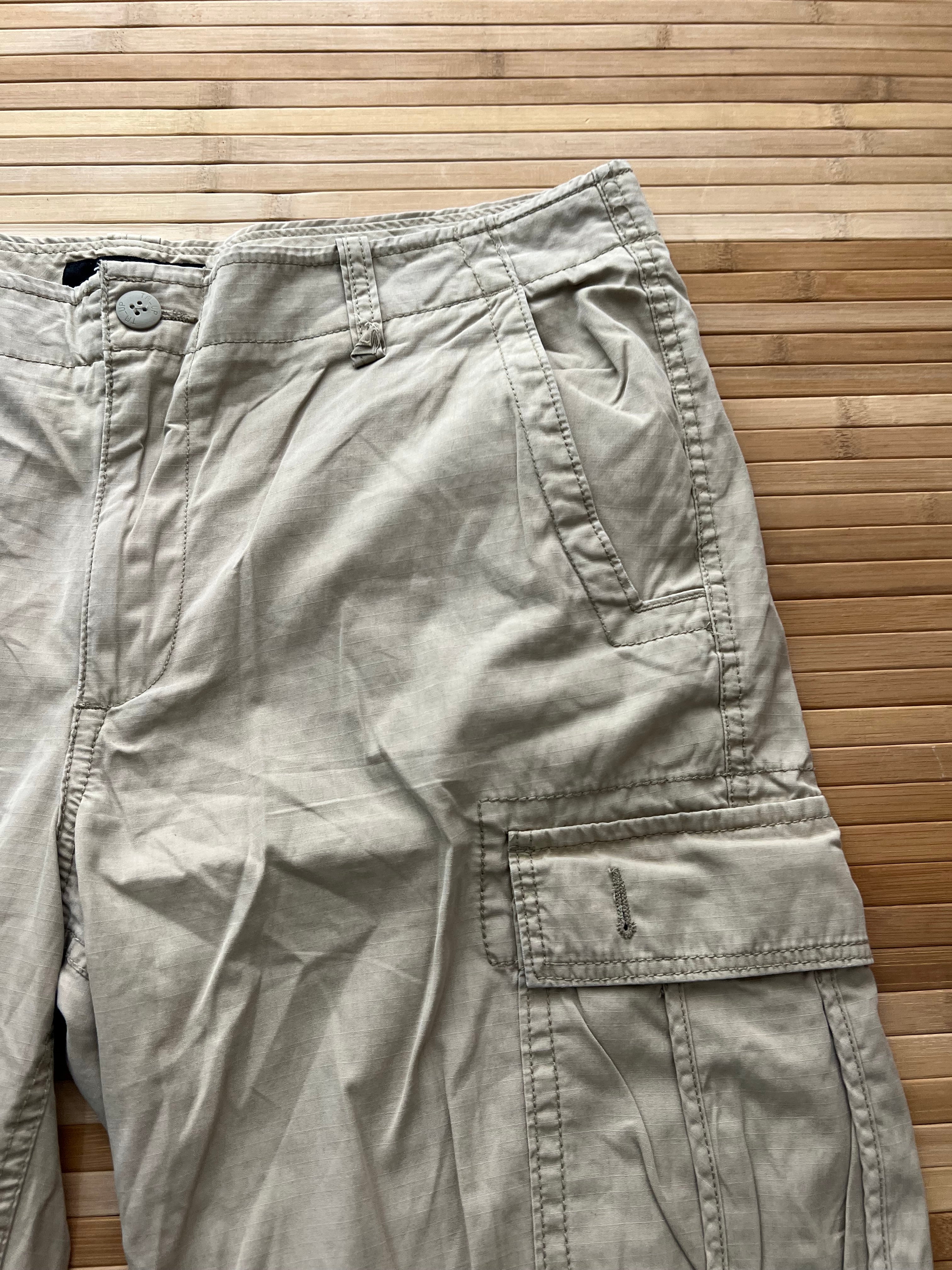 Team up Beige Cargo Shorts (40)