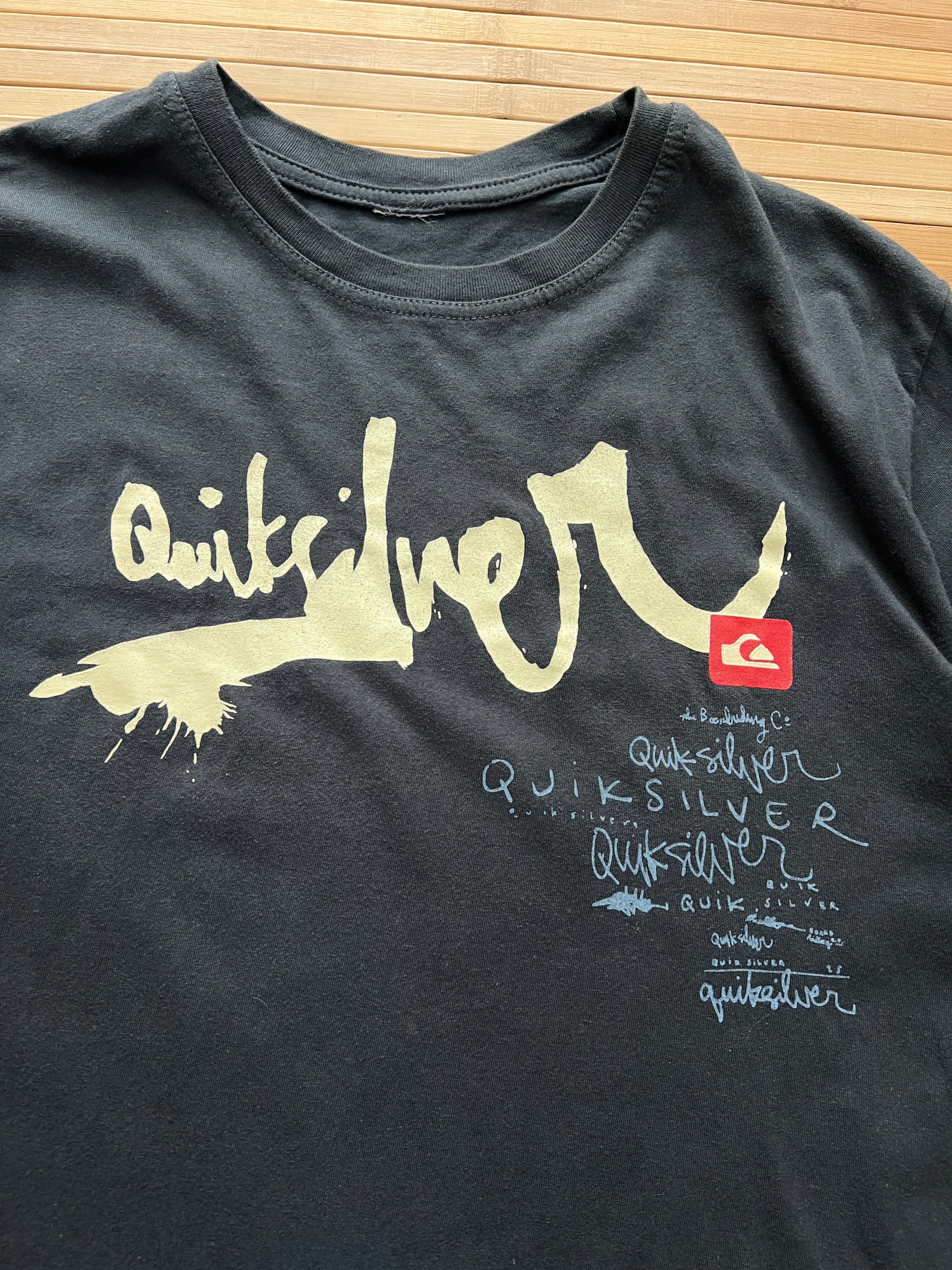Quicksilver Tshirt (L)