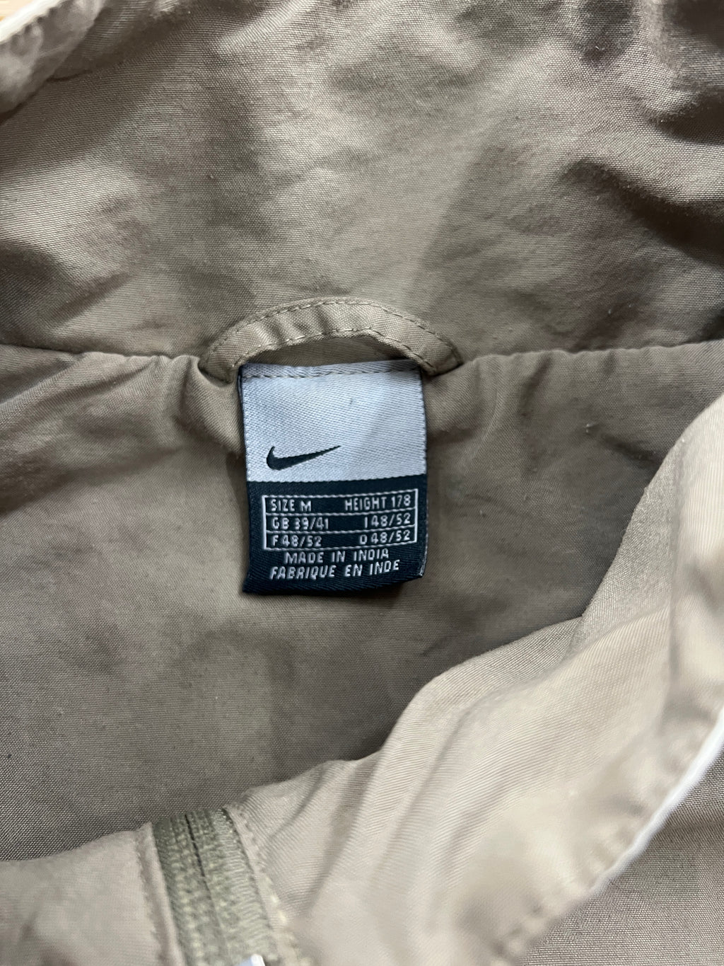 Nike Vintage Zip Up (M)