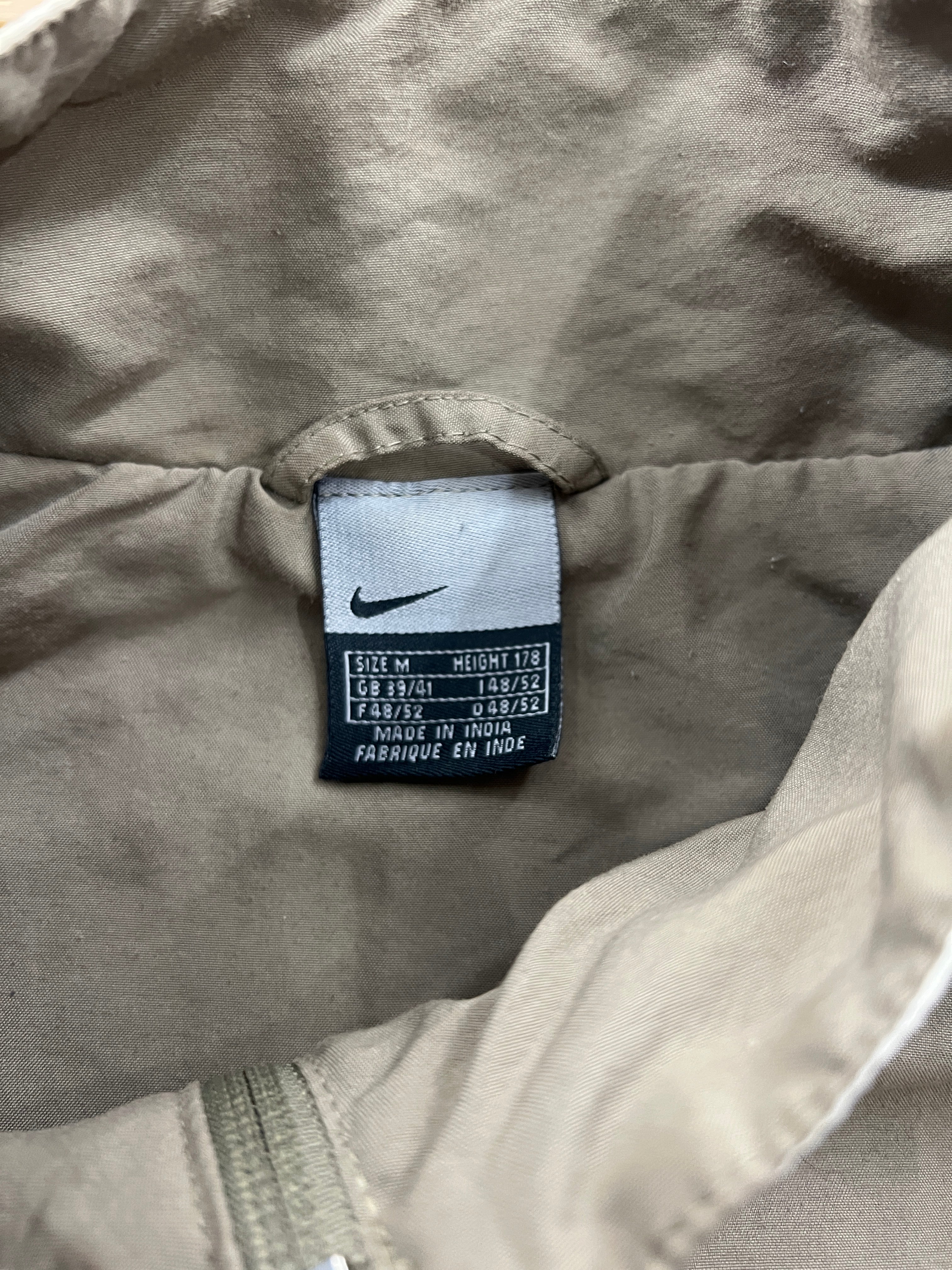 Nike Vintage Zip Up (M)