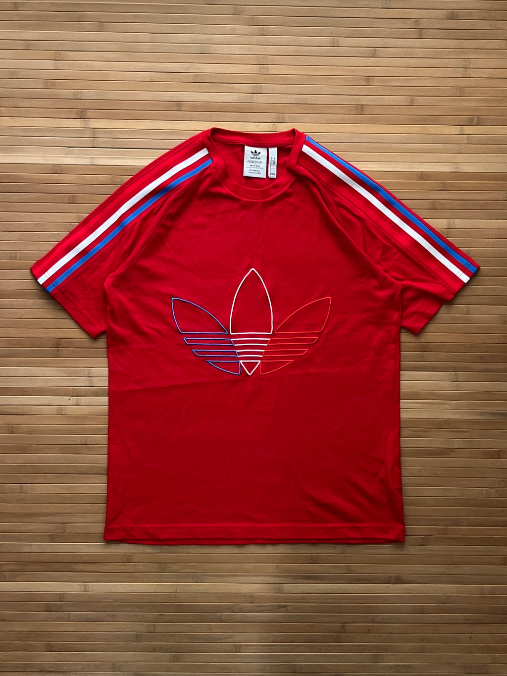 Adidas Tee (L)