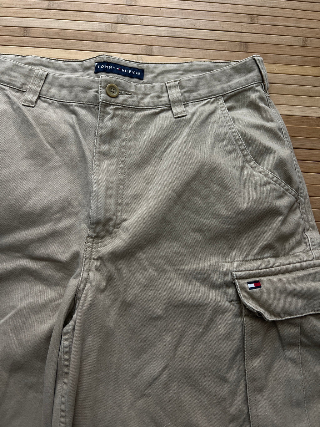 Tommy Hilfiger Cargo Shorts (34)