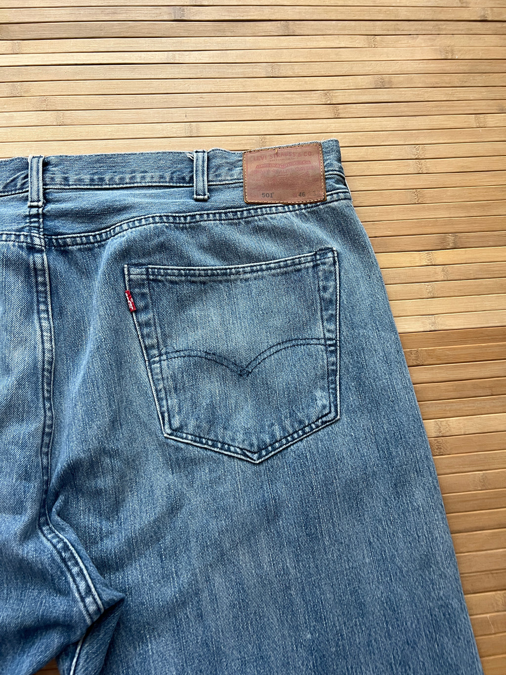 Levis 501 Jeans (48x30)