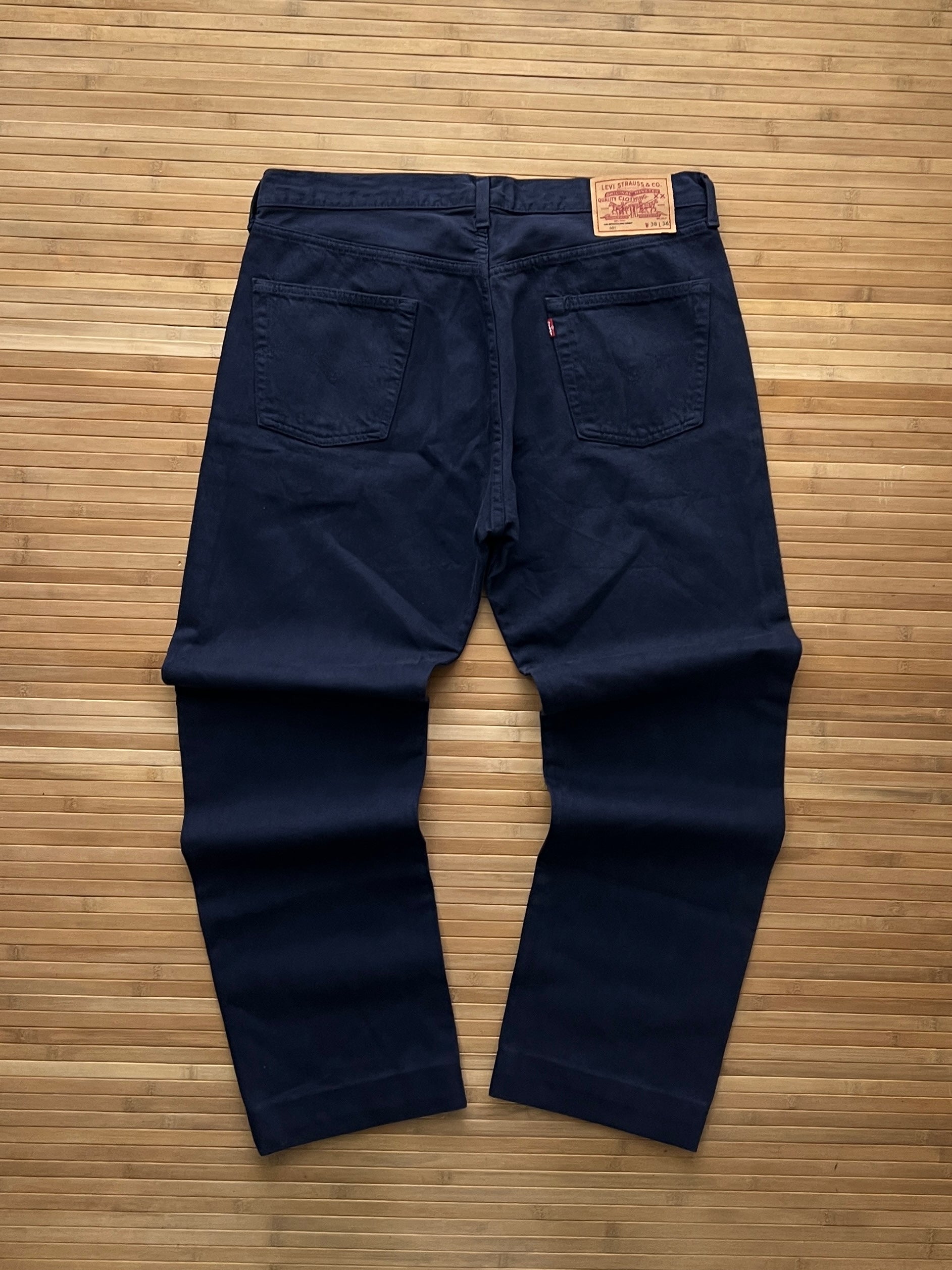 Levis 501 Pants (36x31)
