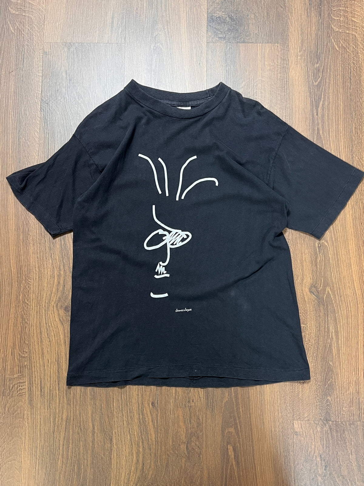 James Jayce 90s Faded T-shirt (M)