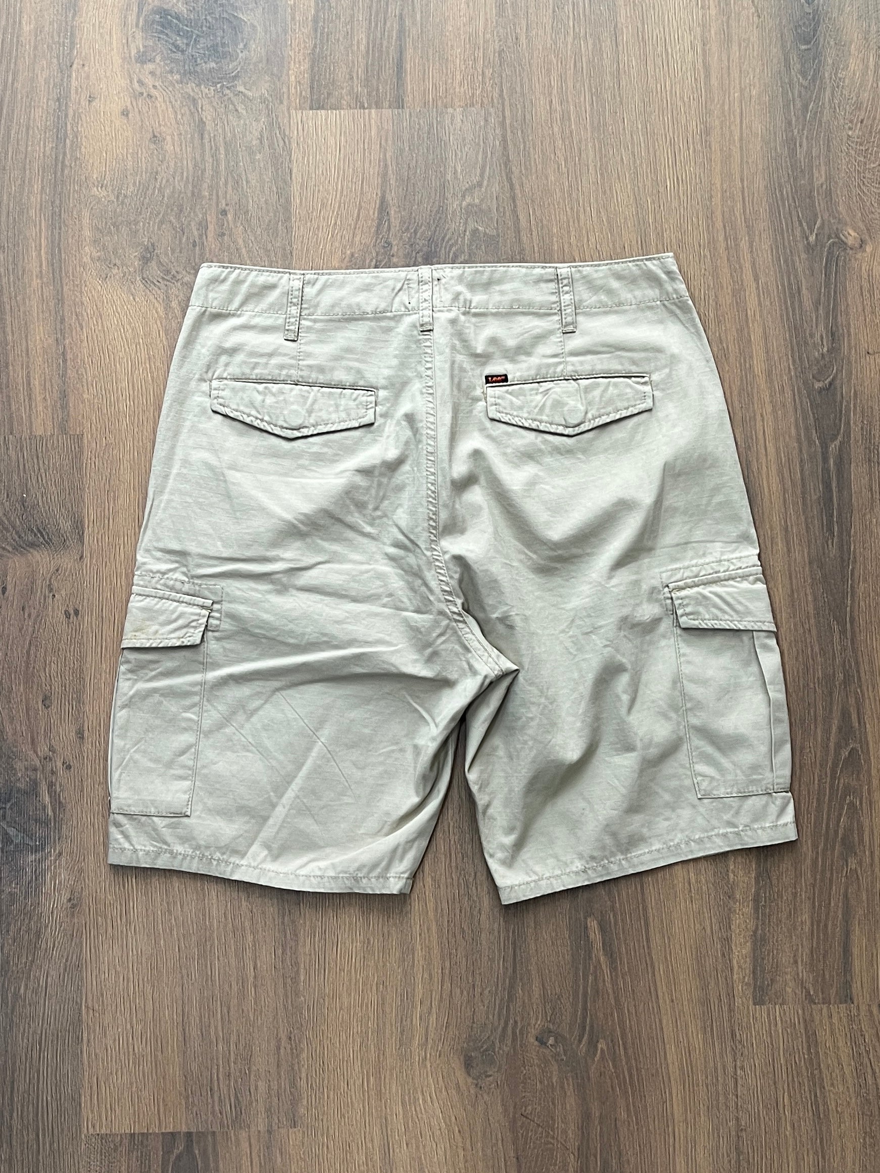 Lee Cargo Shorts(36)