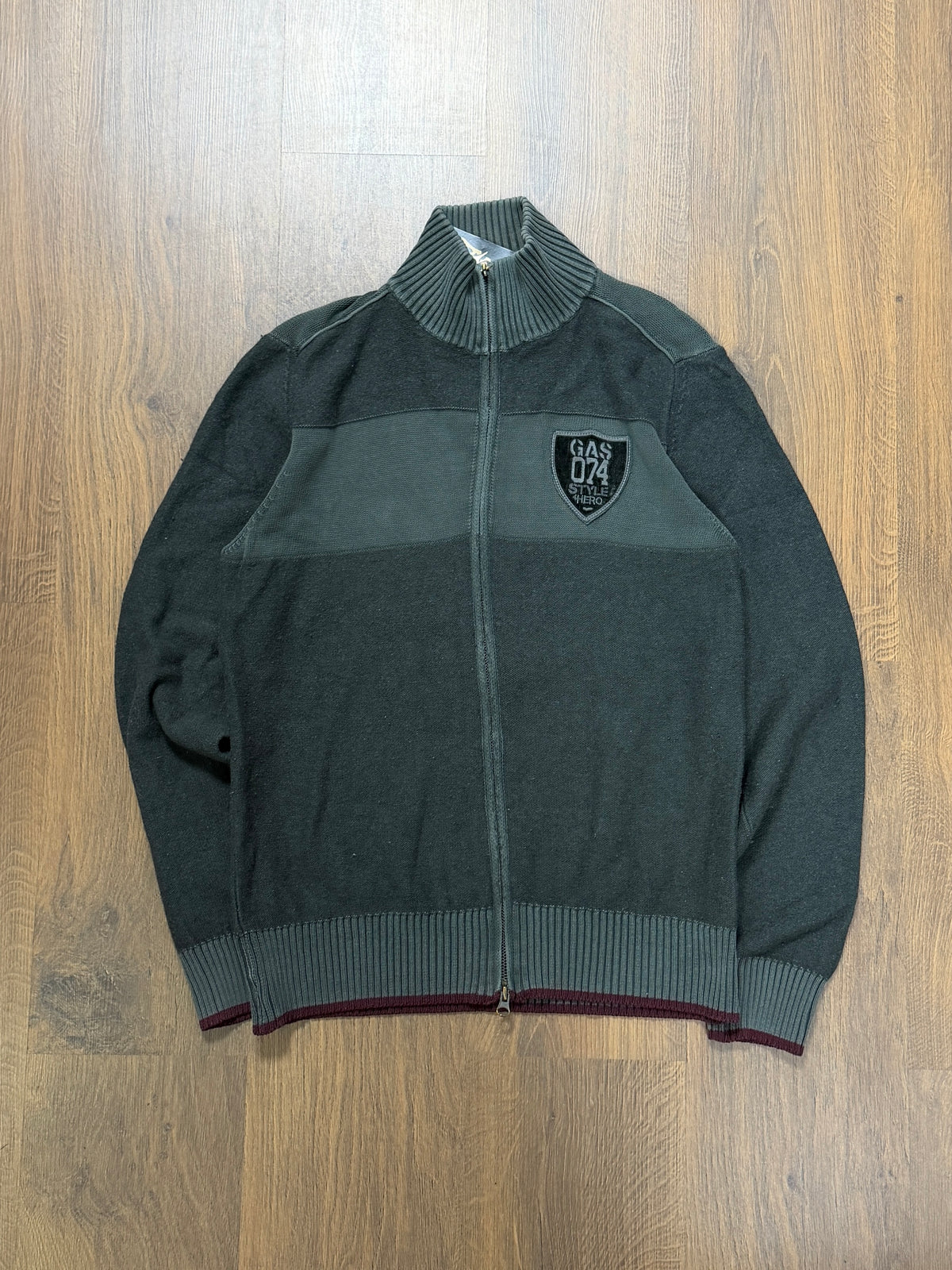 Gas Zip Up (M)